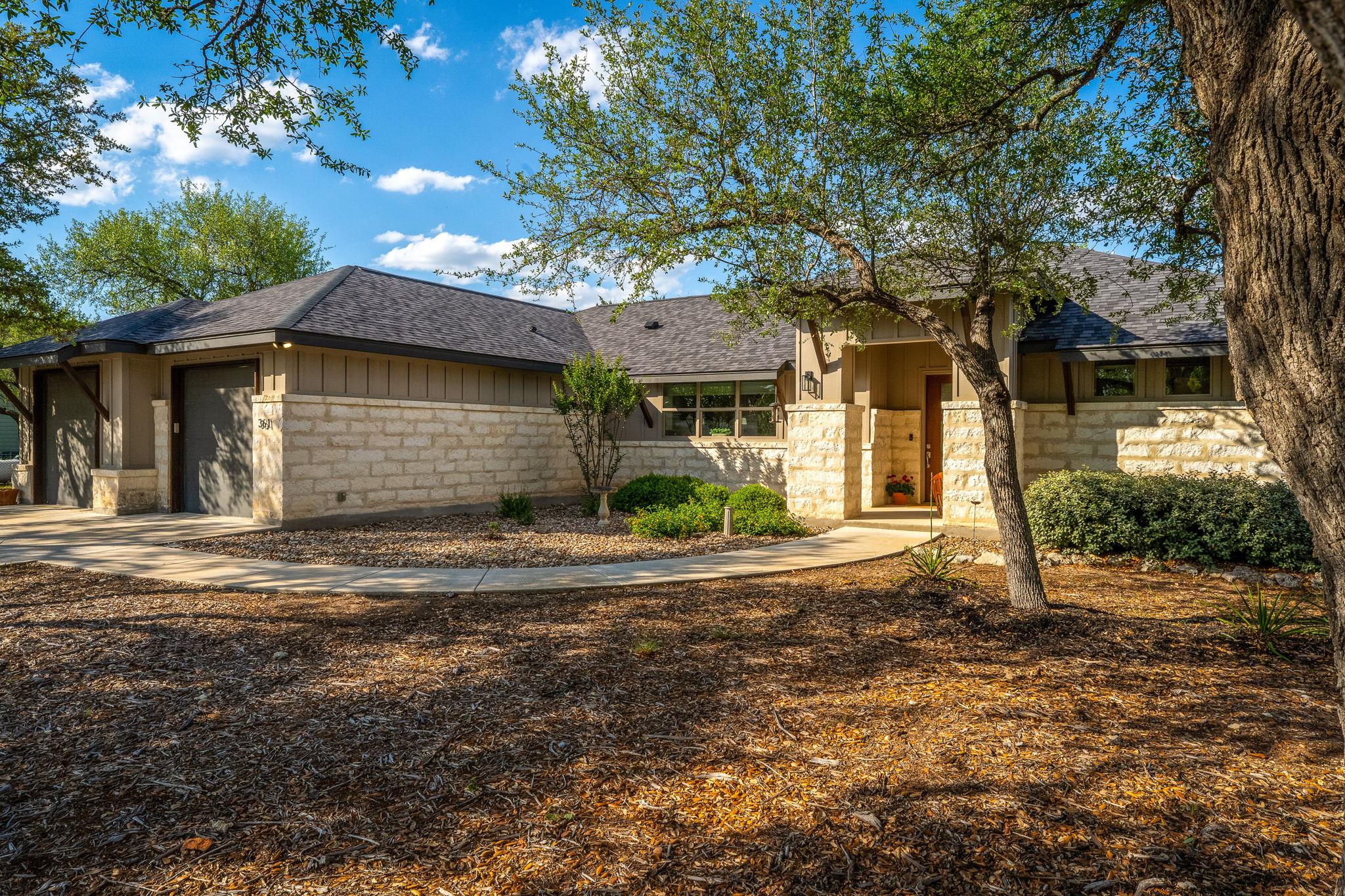 361 Rolling View Ct, Canyon Lake, TX 78133
