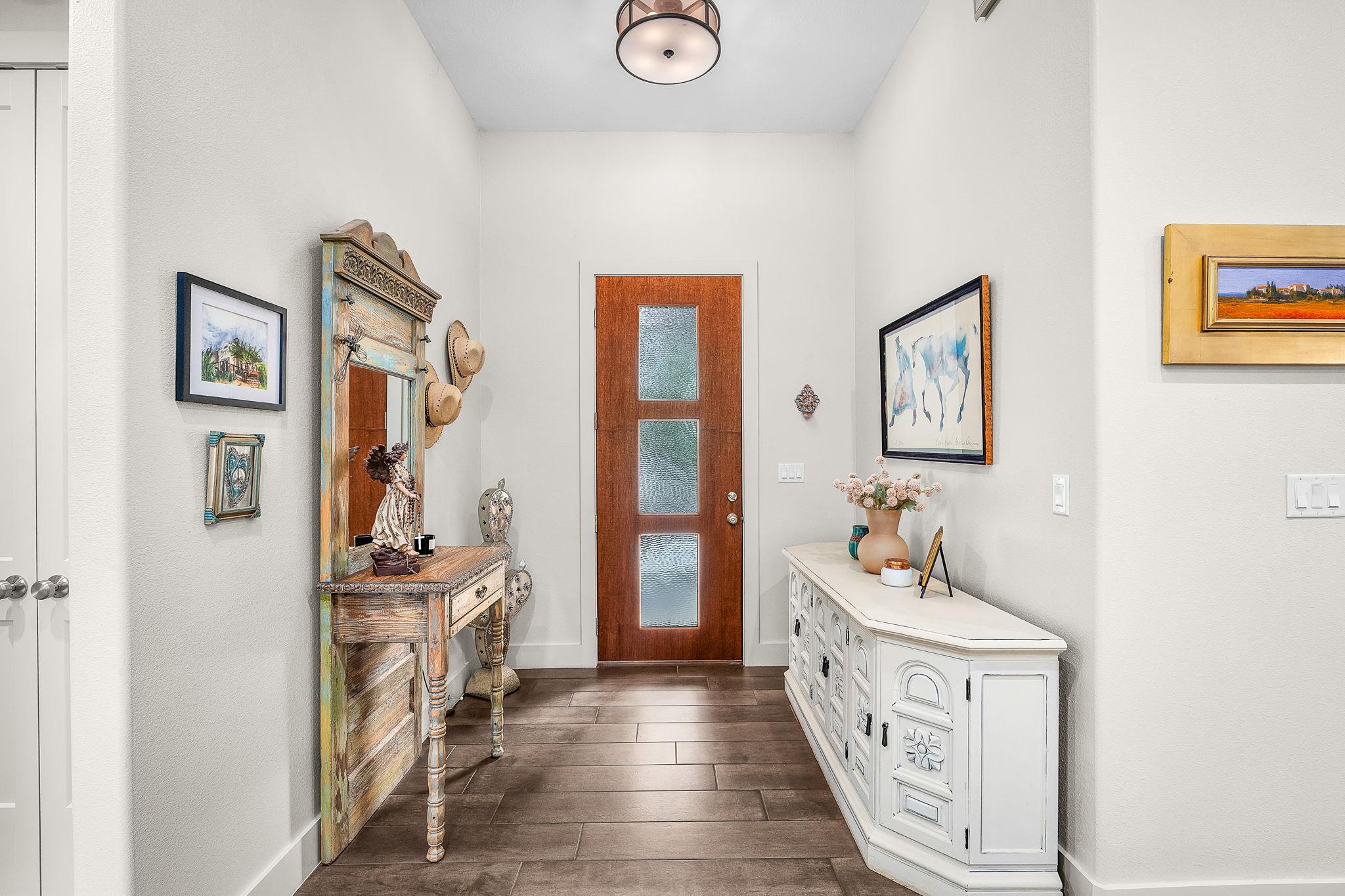 361 Rolling View Ct, Canyon Lake, TX 78133