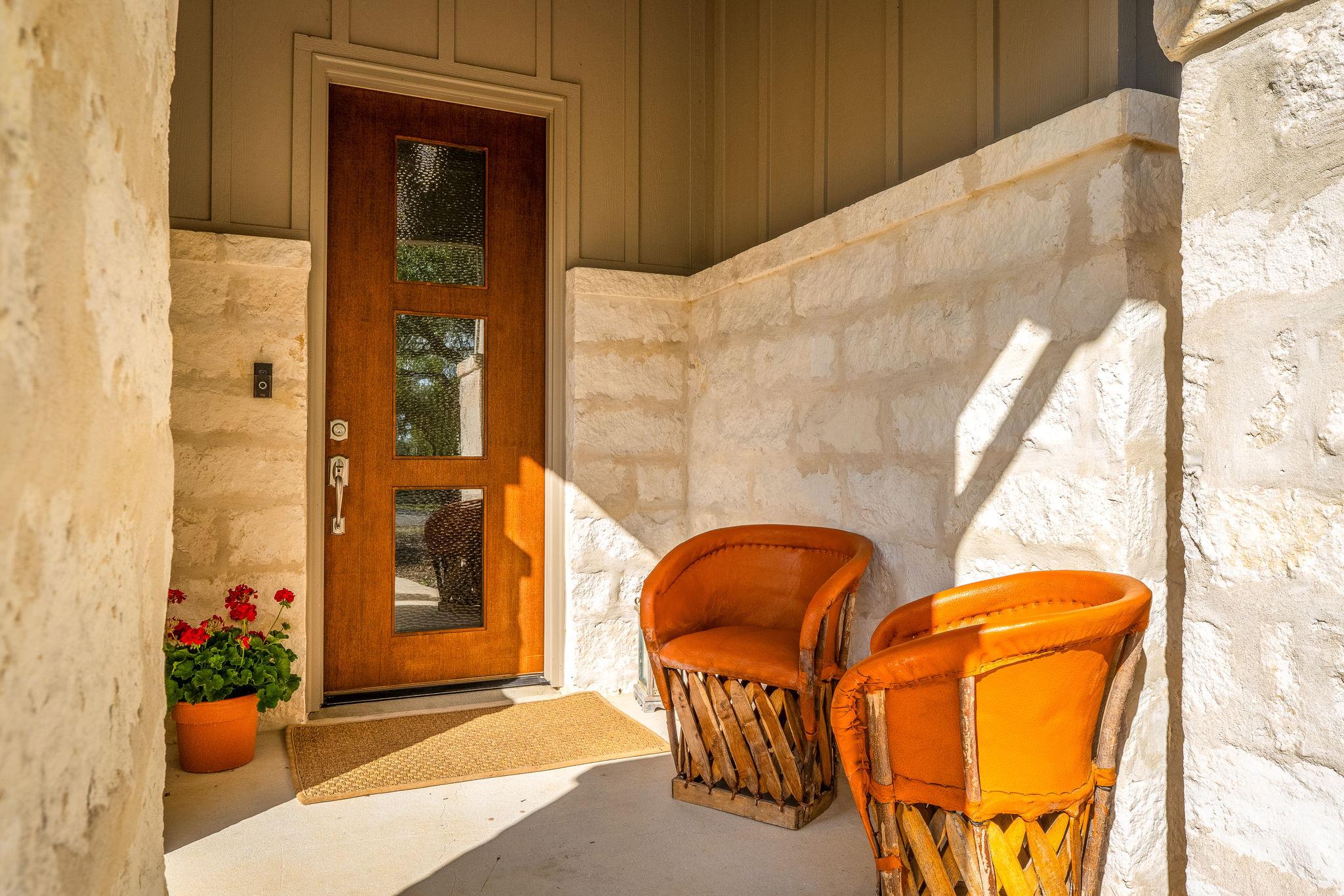 361 Rolling View Ct, Canyon Lake, TX 78133