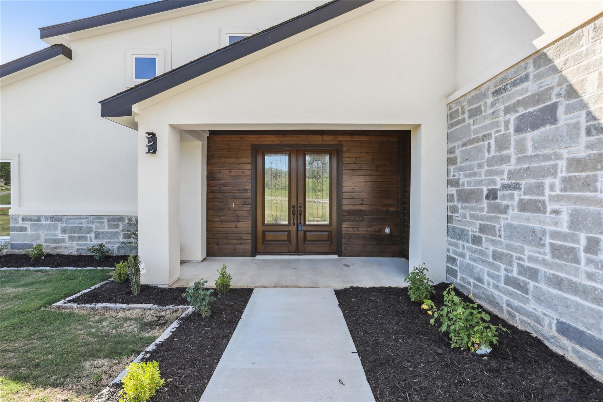 130 Creekwood Trl, Cedar Creek, TX 78612