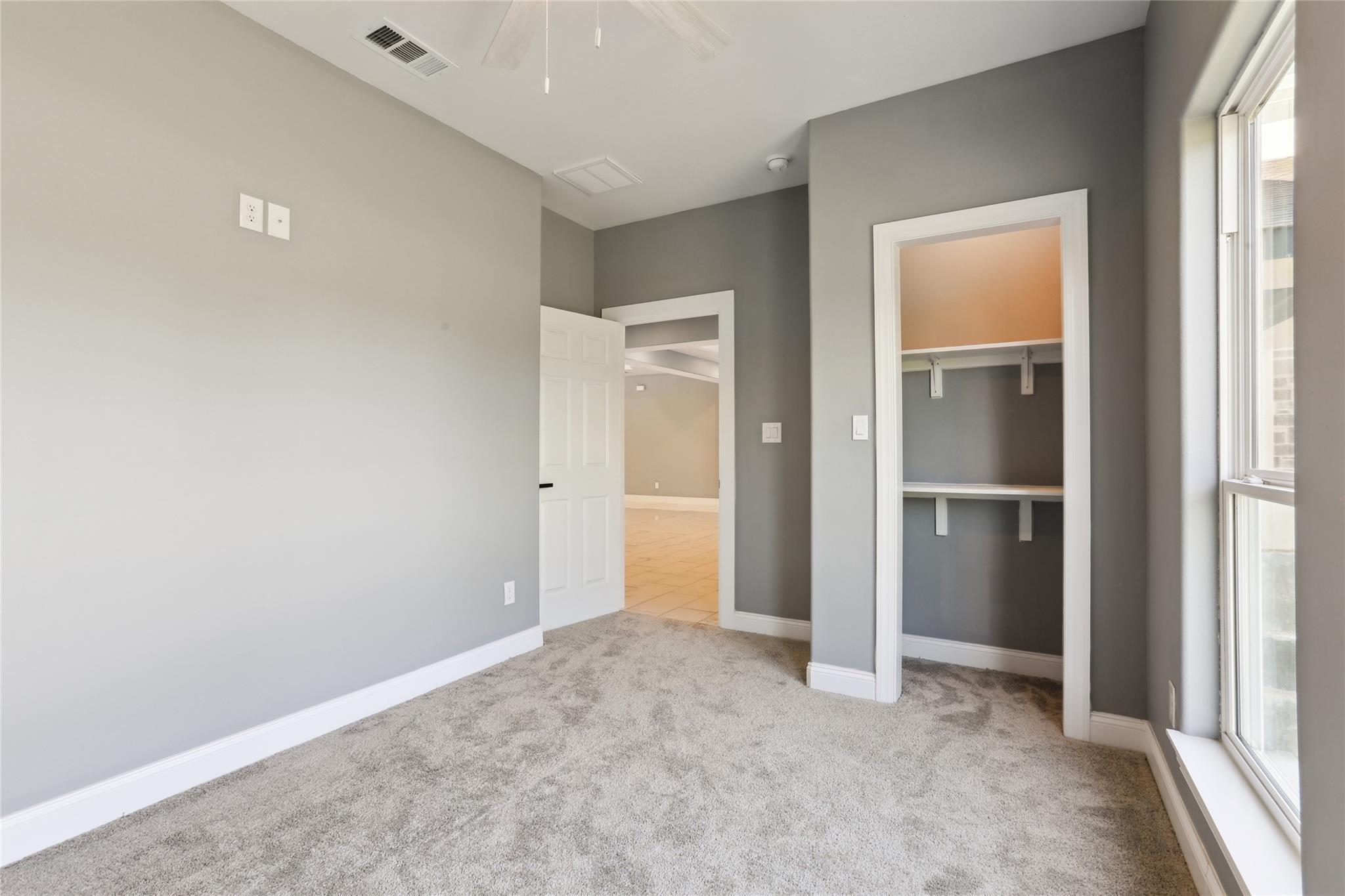 130 Creekwood Trl, Cedar Creek, TX 78612