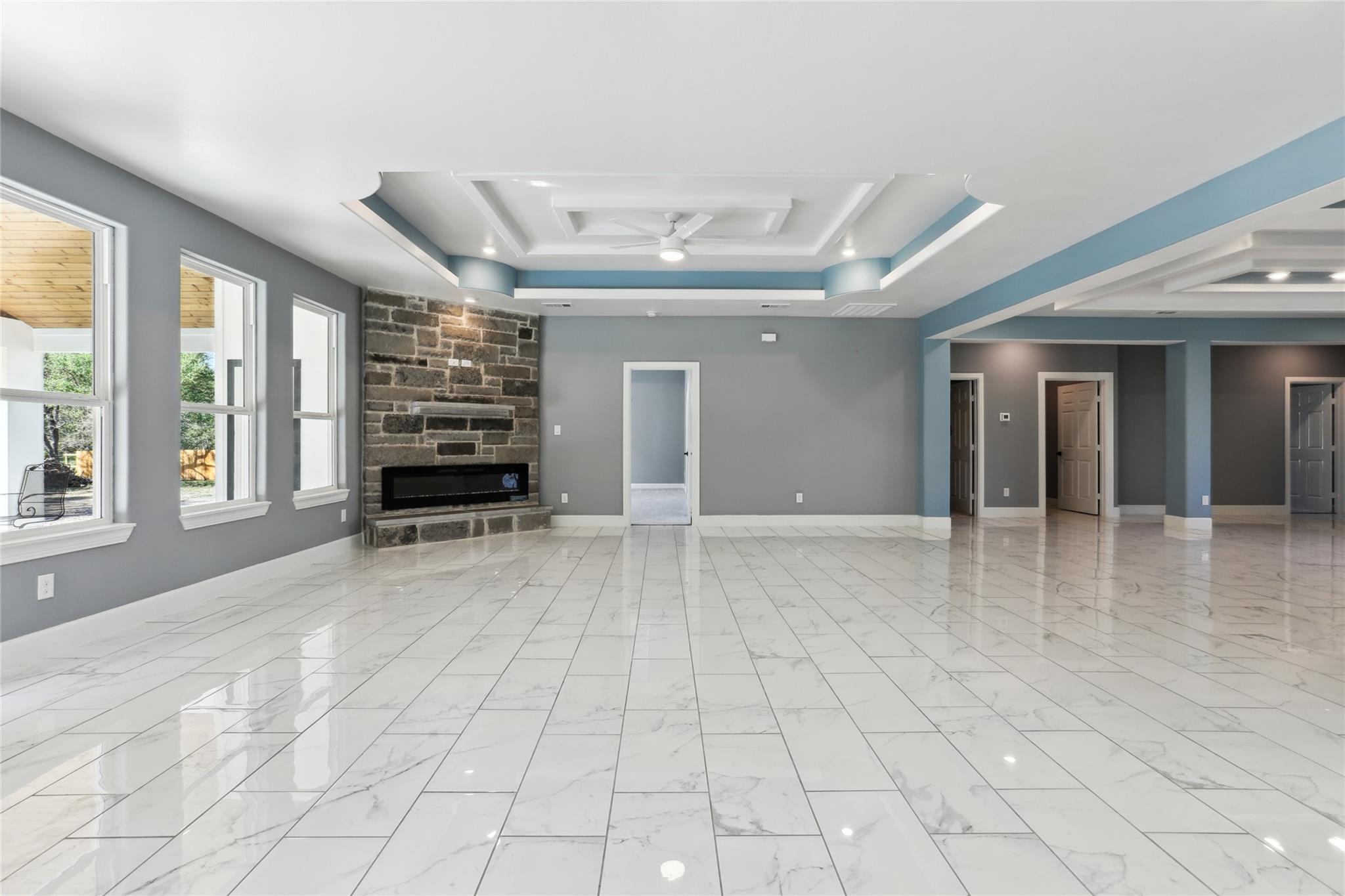 130 Creekwood Trl, Cedar Creek, TX 78612