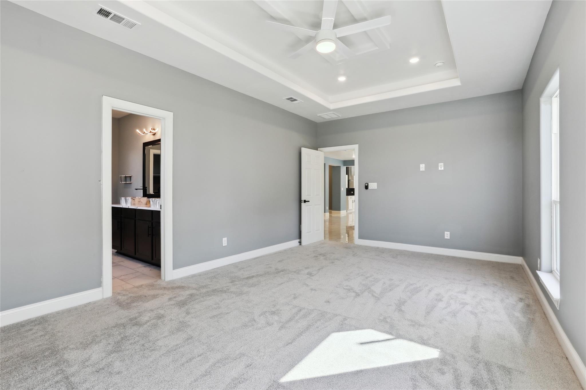 130 Creekwood Trl, Cedar Creek, TX 78612