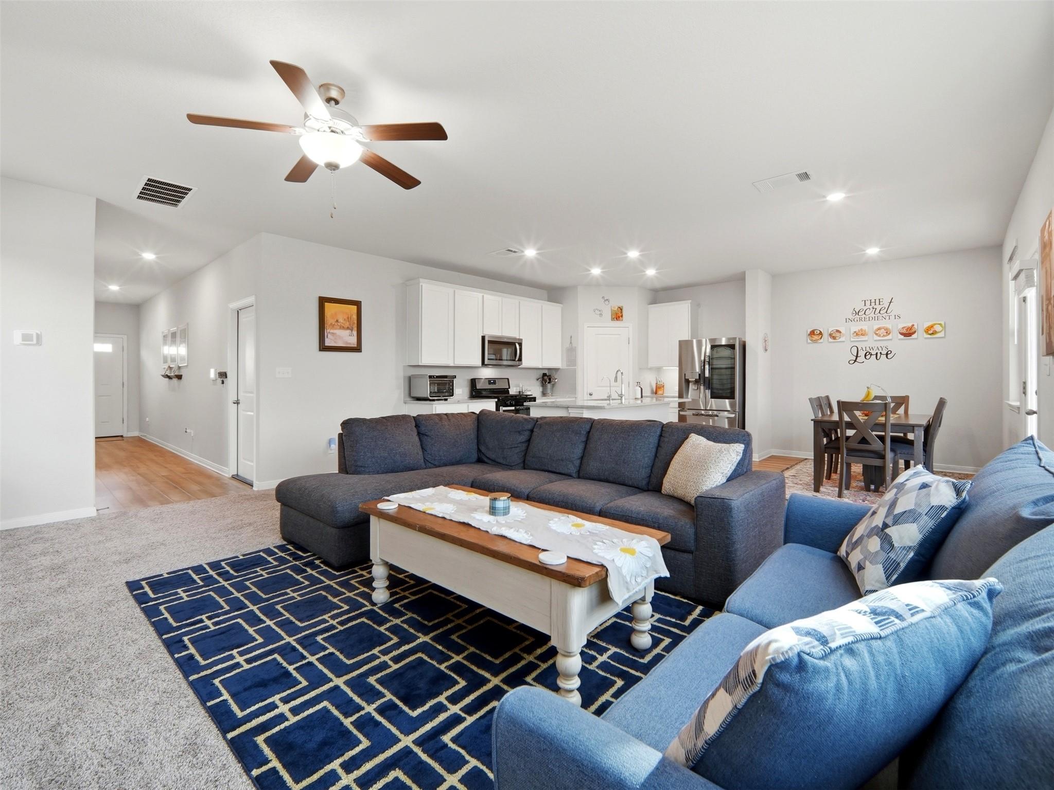 135 Mason Hill Ln, Georgetown, TX 78628