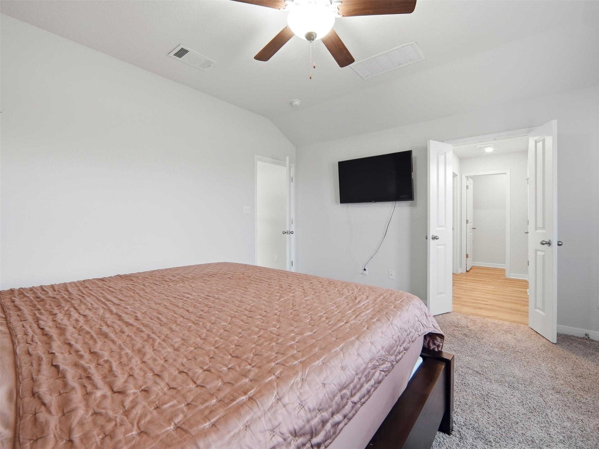 135 Mason Hill Ln, Georgetown, TX 78628