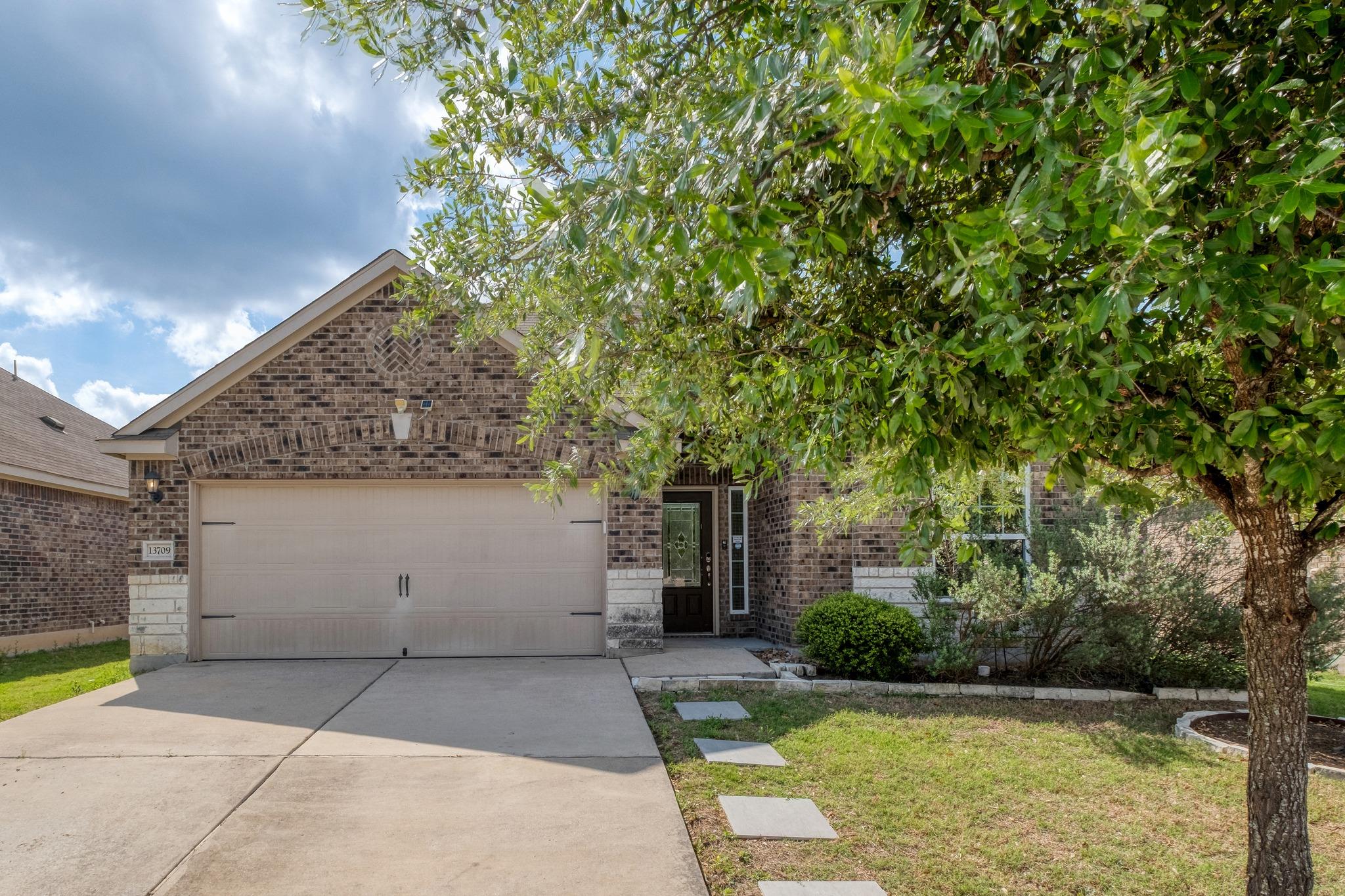 13709 Nelson Houser St, Manor, TX 78653