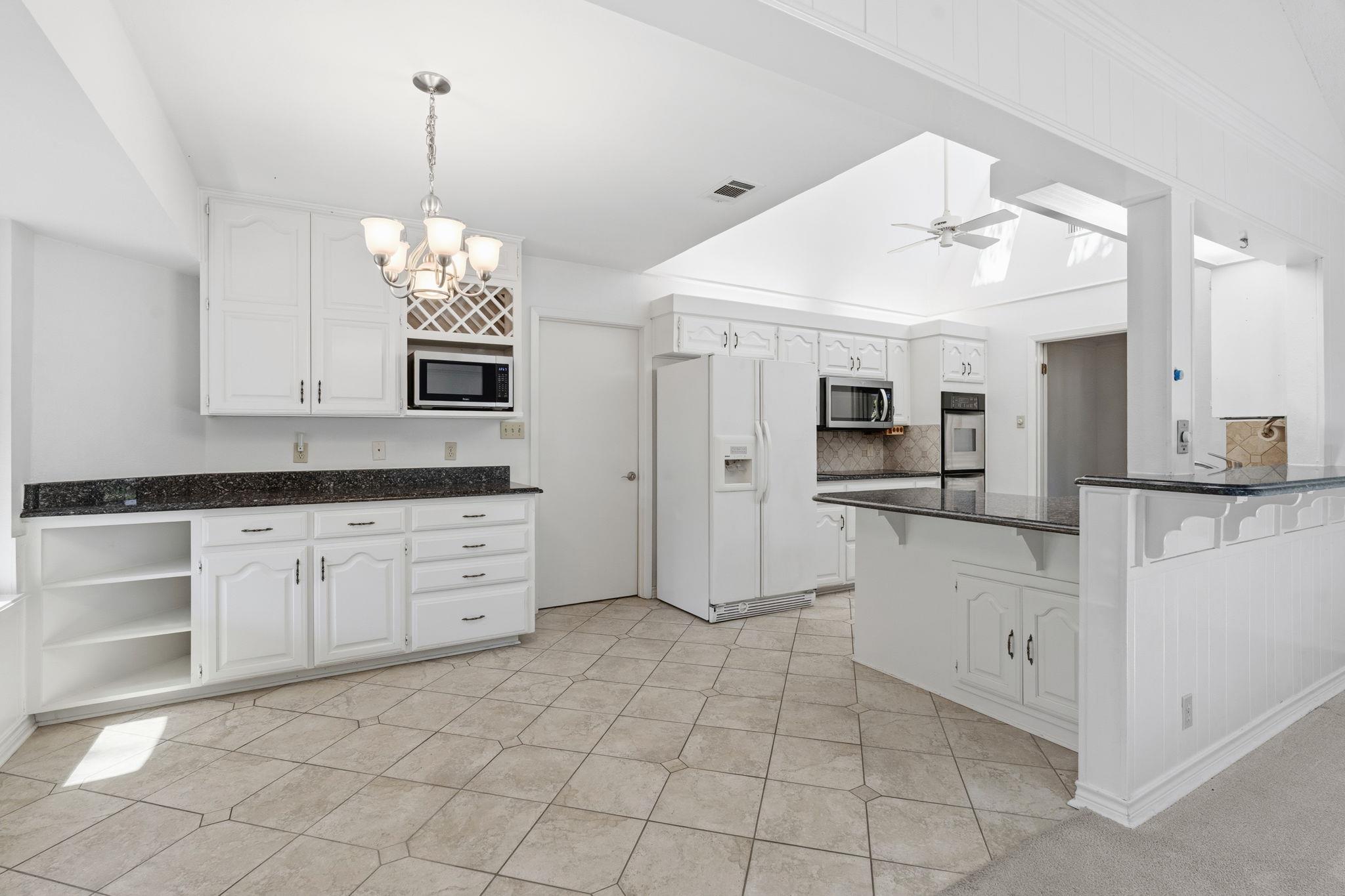 10712 Fountainbleu Cir, Austin, TX 78750