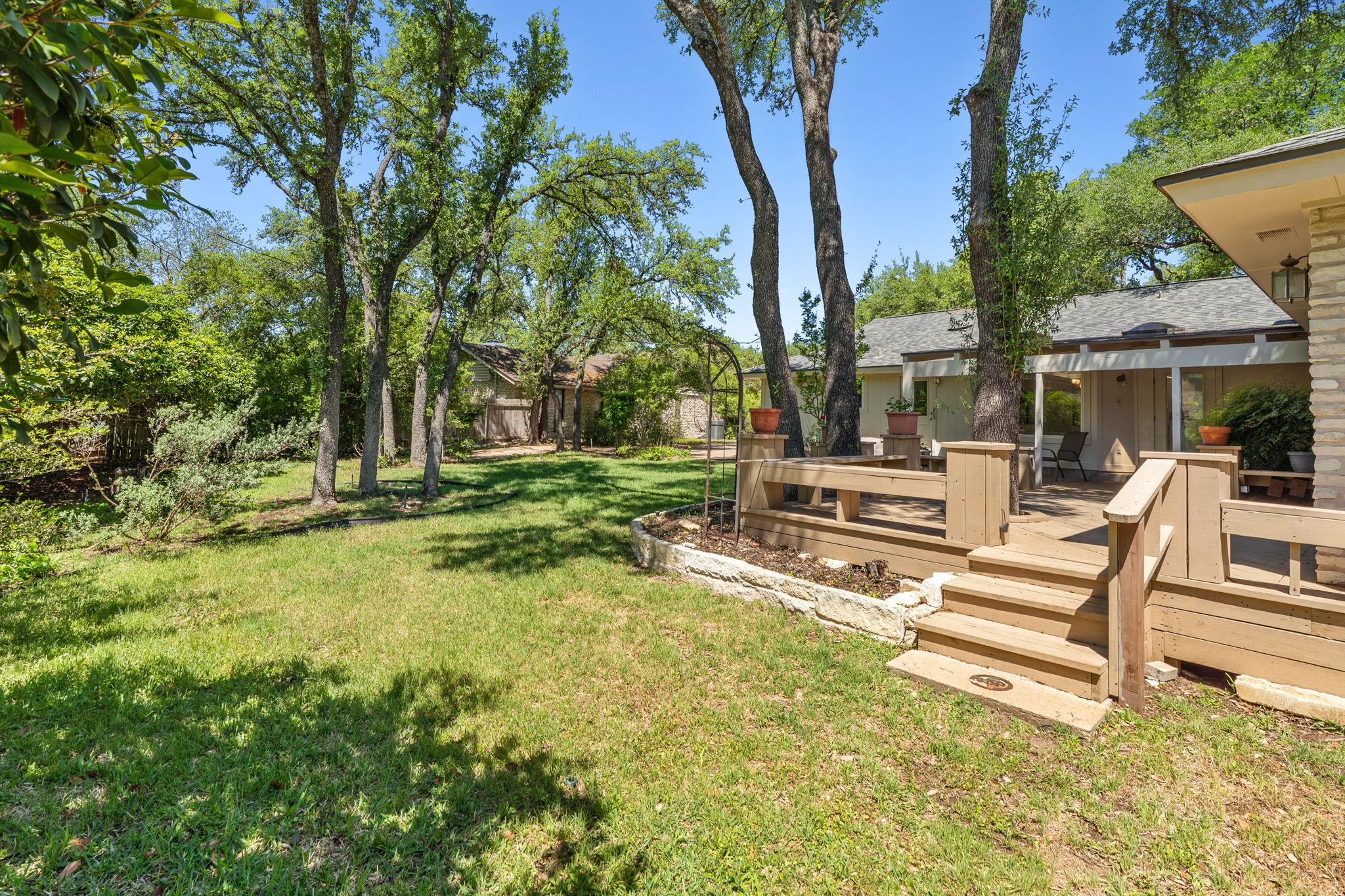 10712 Fountainbleu Cir, Austin, TX 78750