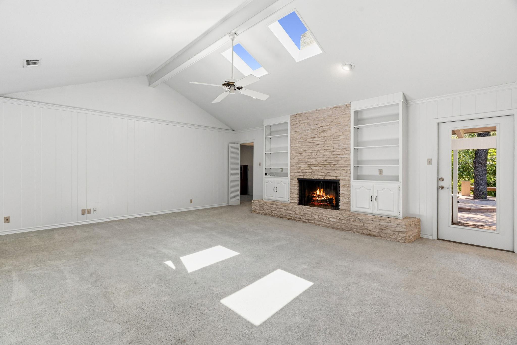 10712 Fountainbleu Cir, Austin, TX 78750