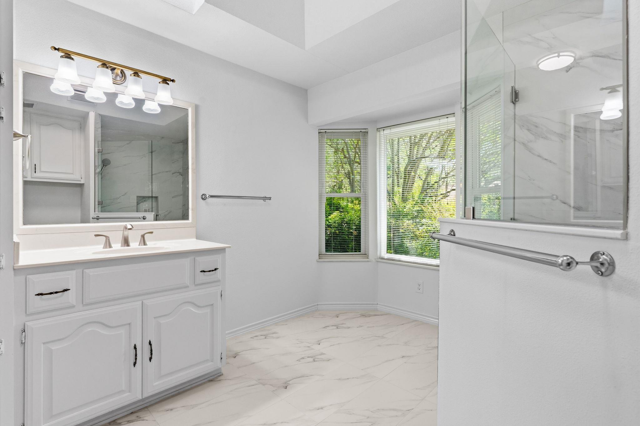 10712 Fountainbleu Cir, Austin, TX 78750