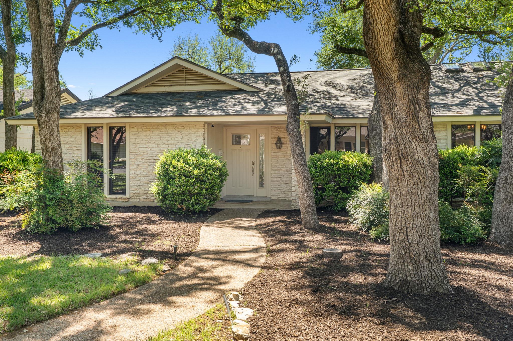 10712 Fountainbleu Cir, Austin, TX 78750