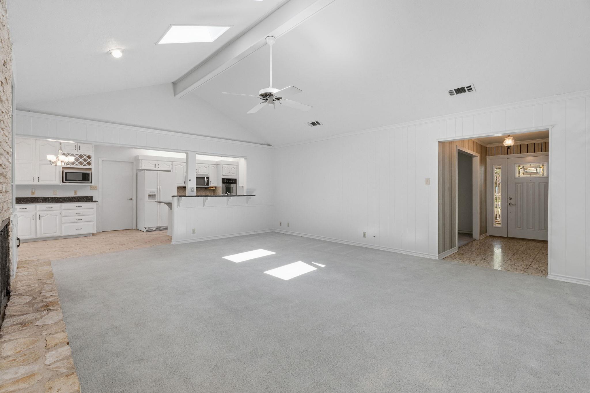 10712 Fountainbleu Cir, Austin, TX 78750