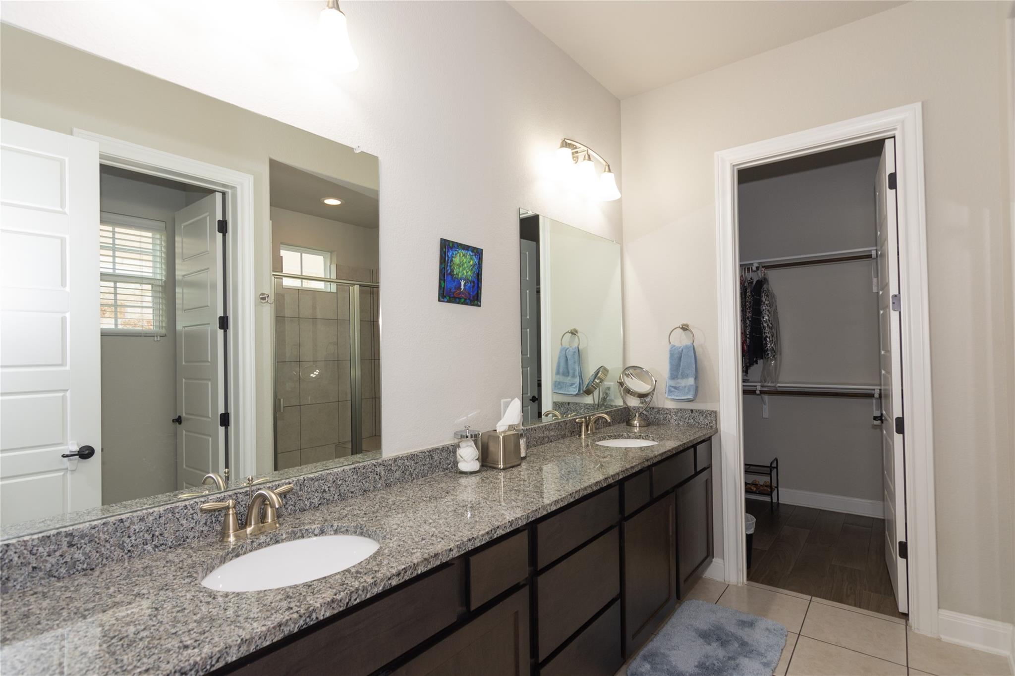 4733 Collins St # 610, Round Rock, TX 78681