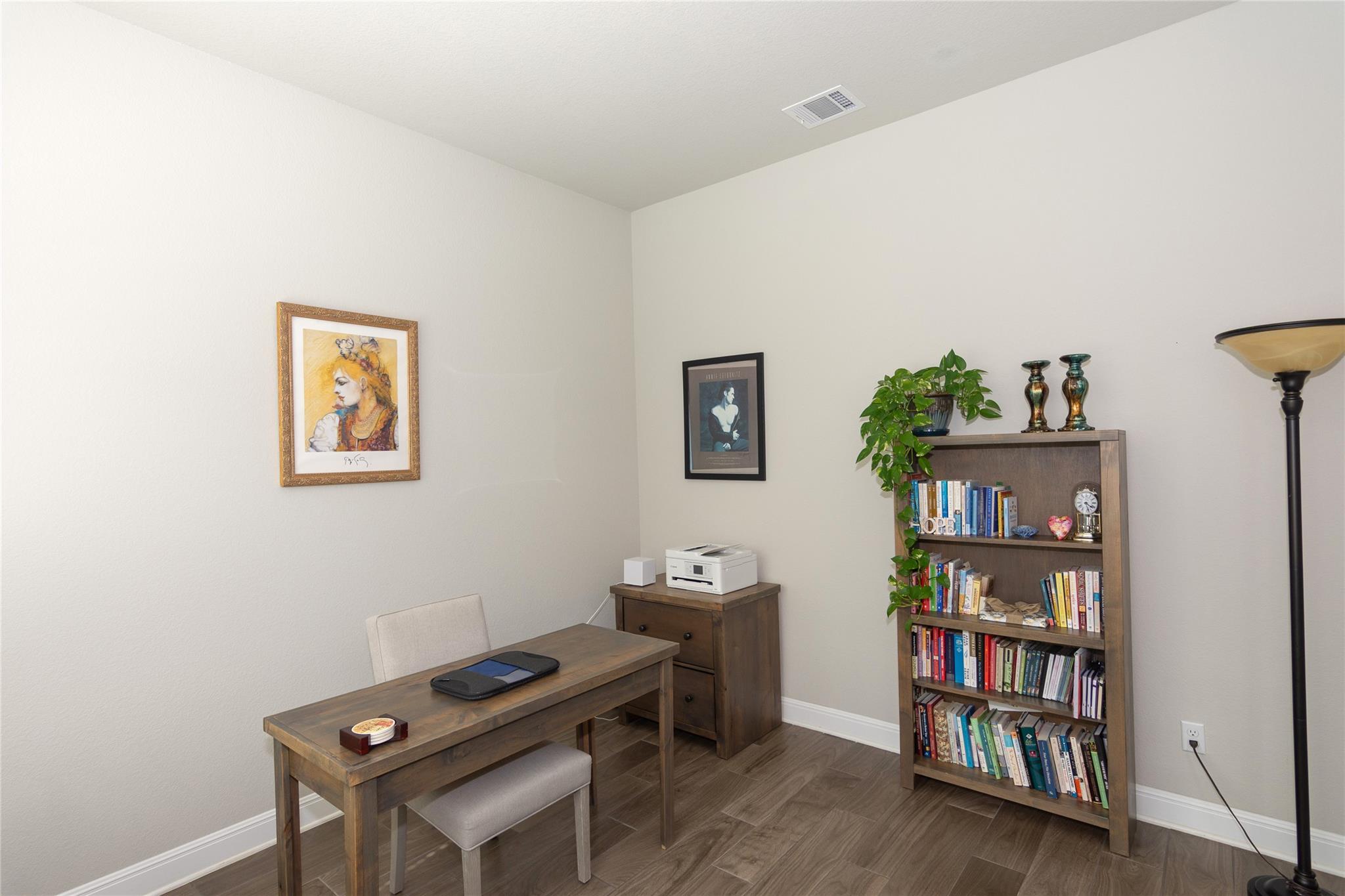 4733 Collins St # 610, Round Rock, TX 78681