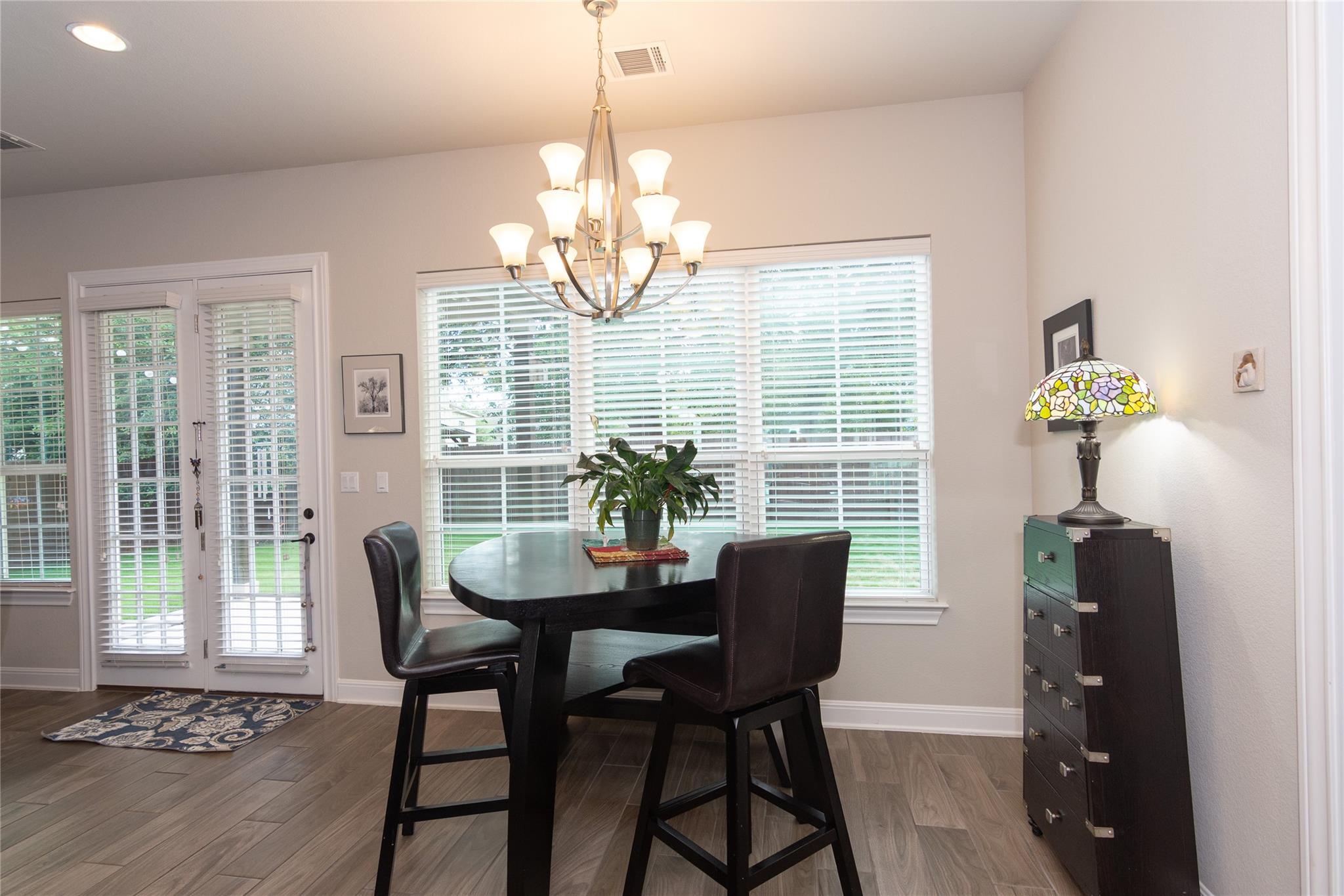 4733 Collins St # 610, Round Rock, TX 78681