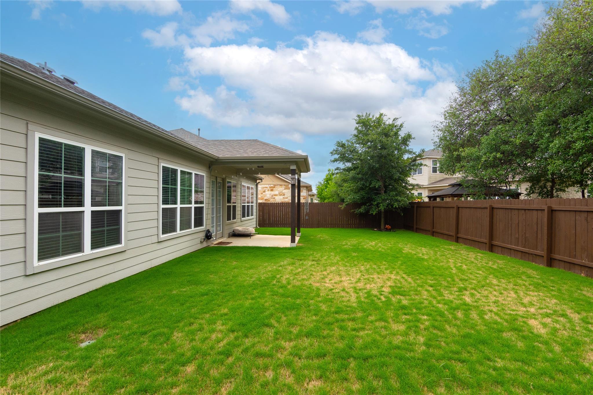 4733 Collins St # 610, Round Rock, TX 78681