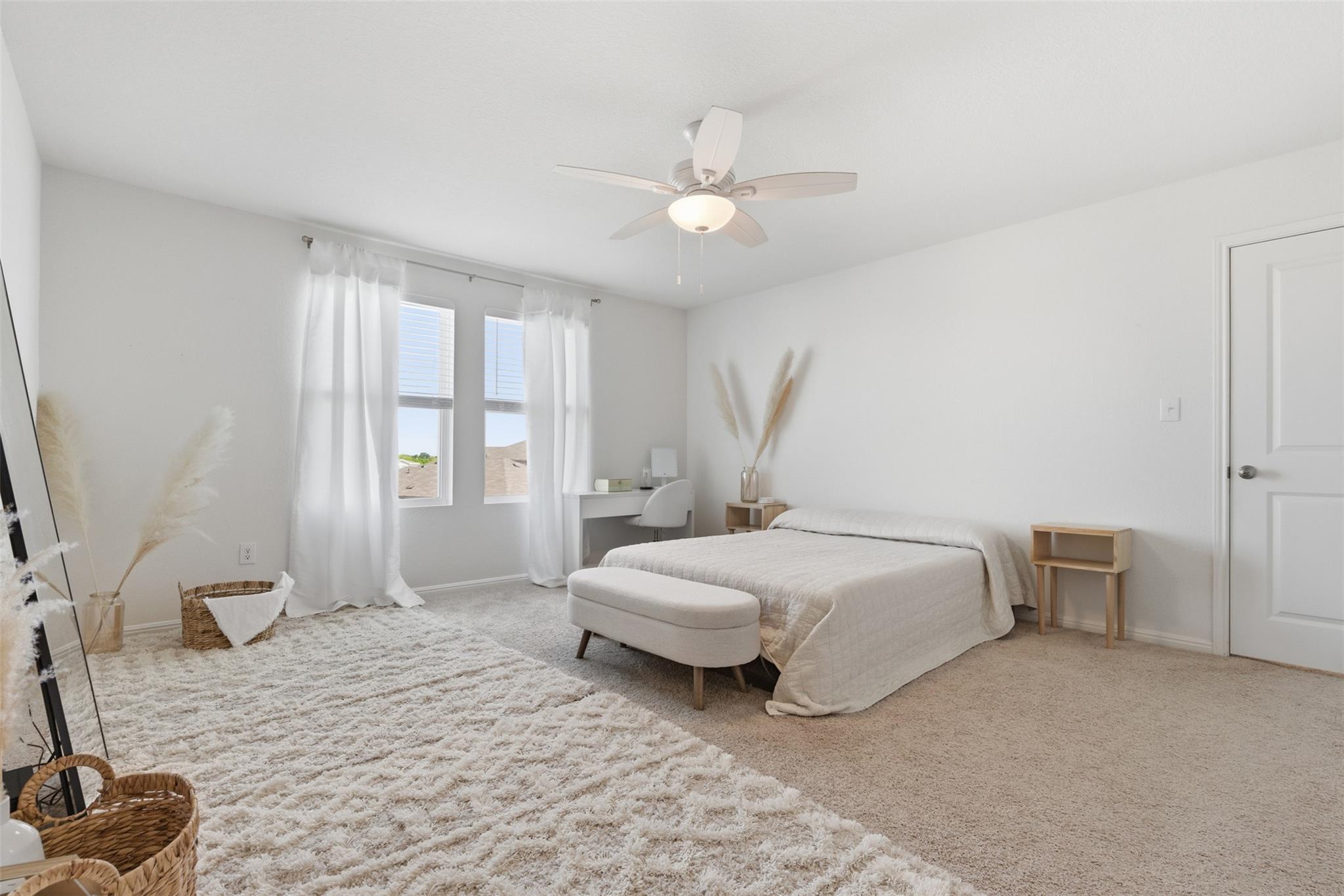 348 Bell Rings Dr, Jarrell, TX 76537