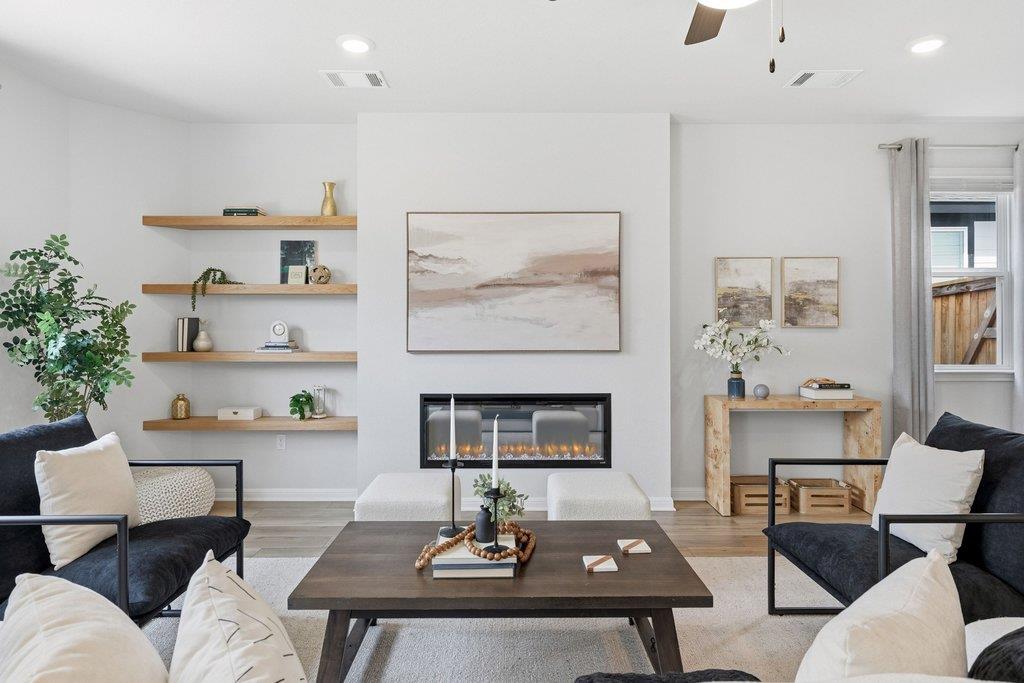 8001 Andravida Dr, Austin, TX 78747