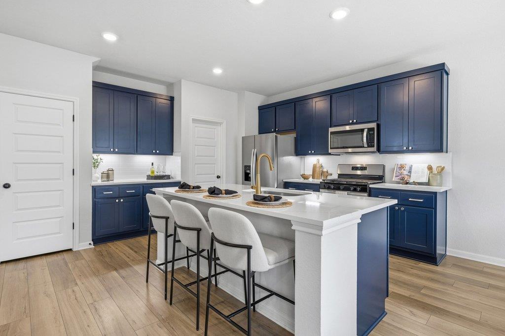 8001 Andravida Dr, Austin, TX 78747