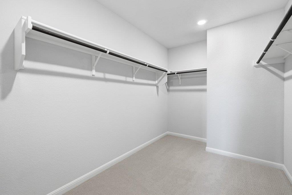 8001 Andravida Dr, Austin, TX 78747