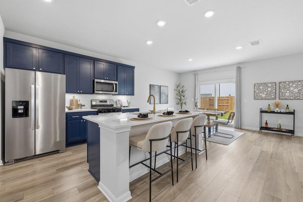 8001 Andravida Dr, Austin, TX 78747