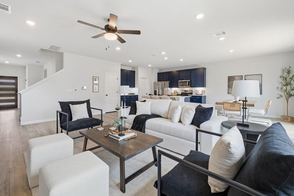 8001 Andravida Dr, Austin, TX 78747