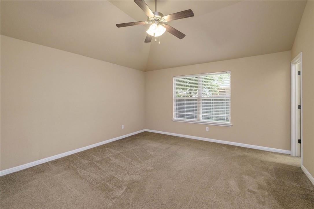 375 Enchanted Woods Trl, Buda, TX 78610