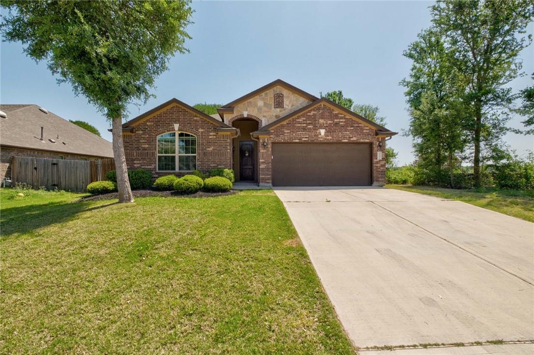 375 Enchanted Woods Trl, Buda, TX 78610