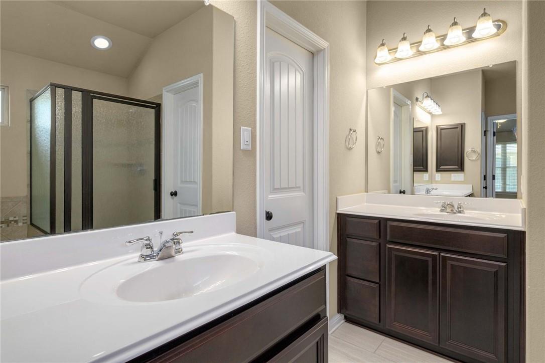 375 Enchanted Woods Trl, Buda, TX 78610