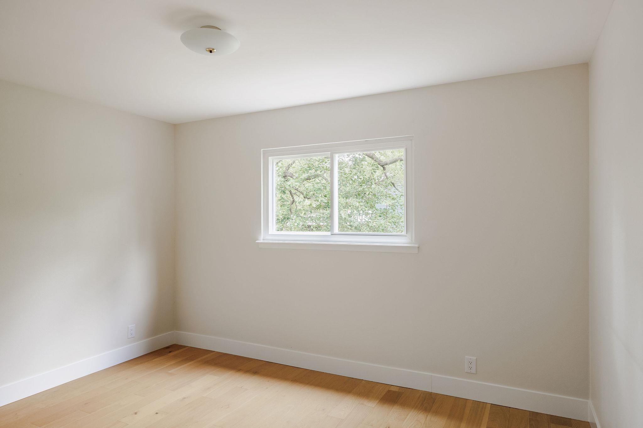 2401 Vassal Dr, Austin, TX 78748