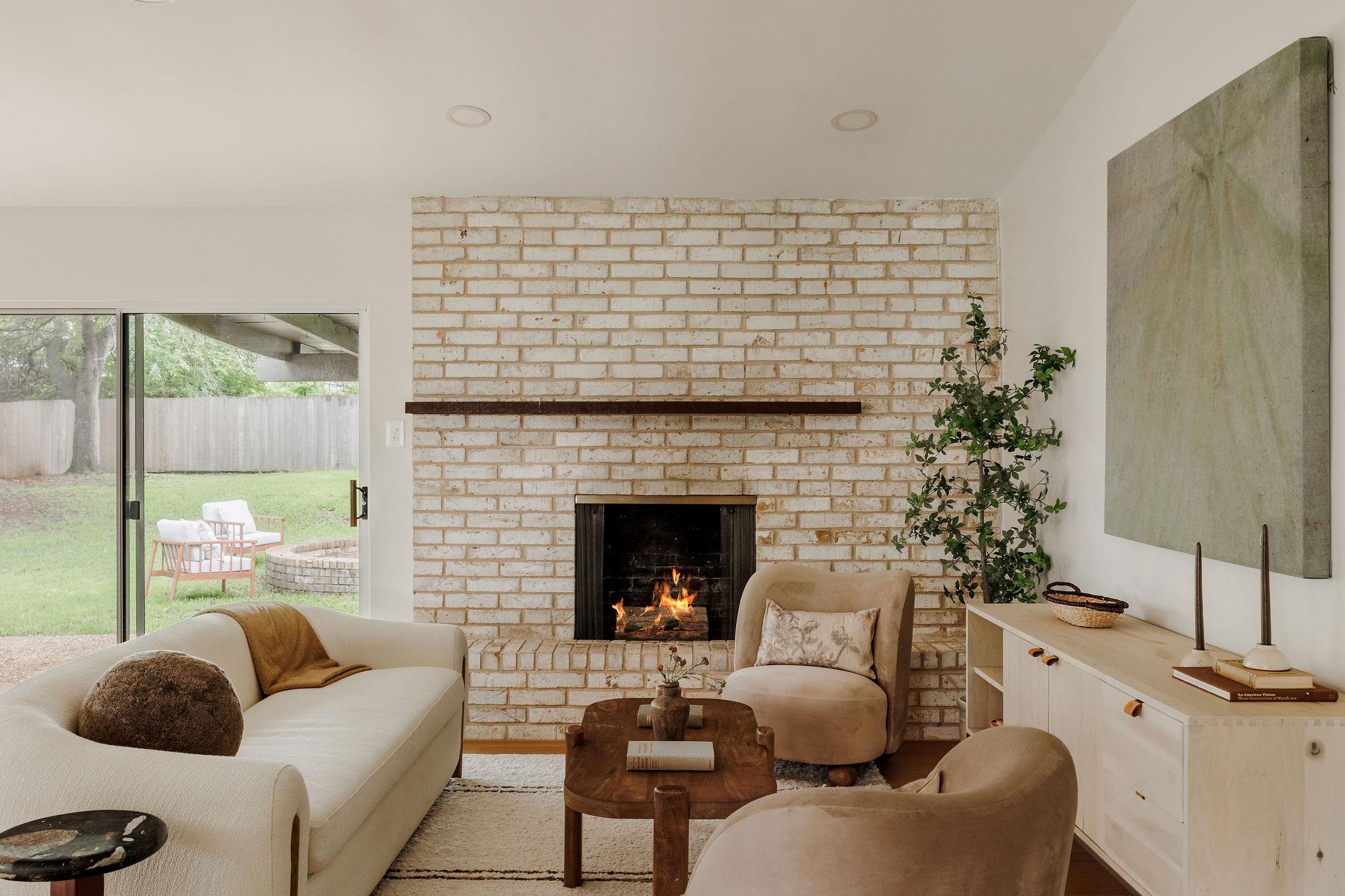 2401 Vassal Dr, Austin, TX 78748