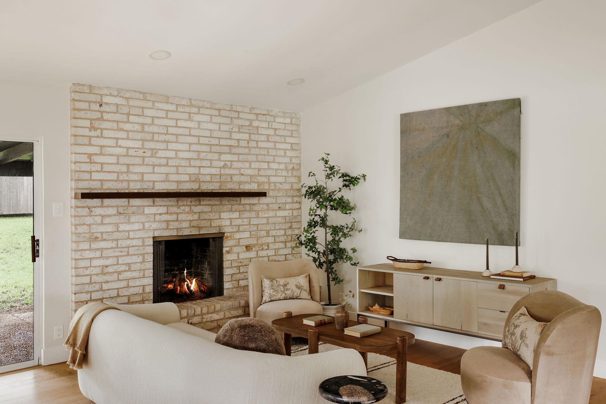 2401 Vassal Dr, Austin, TX 78748