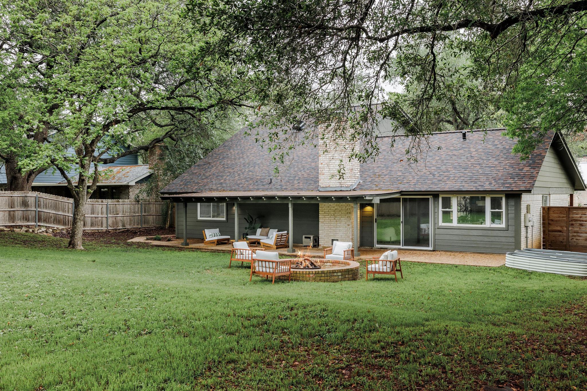 2401 Vassal Dr, Austin, TX 78748