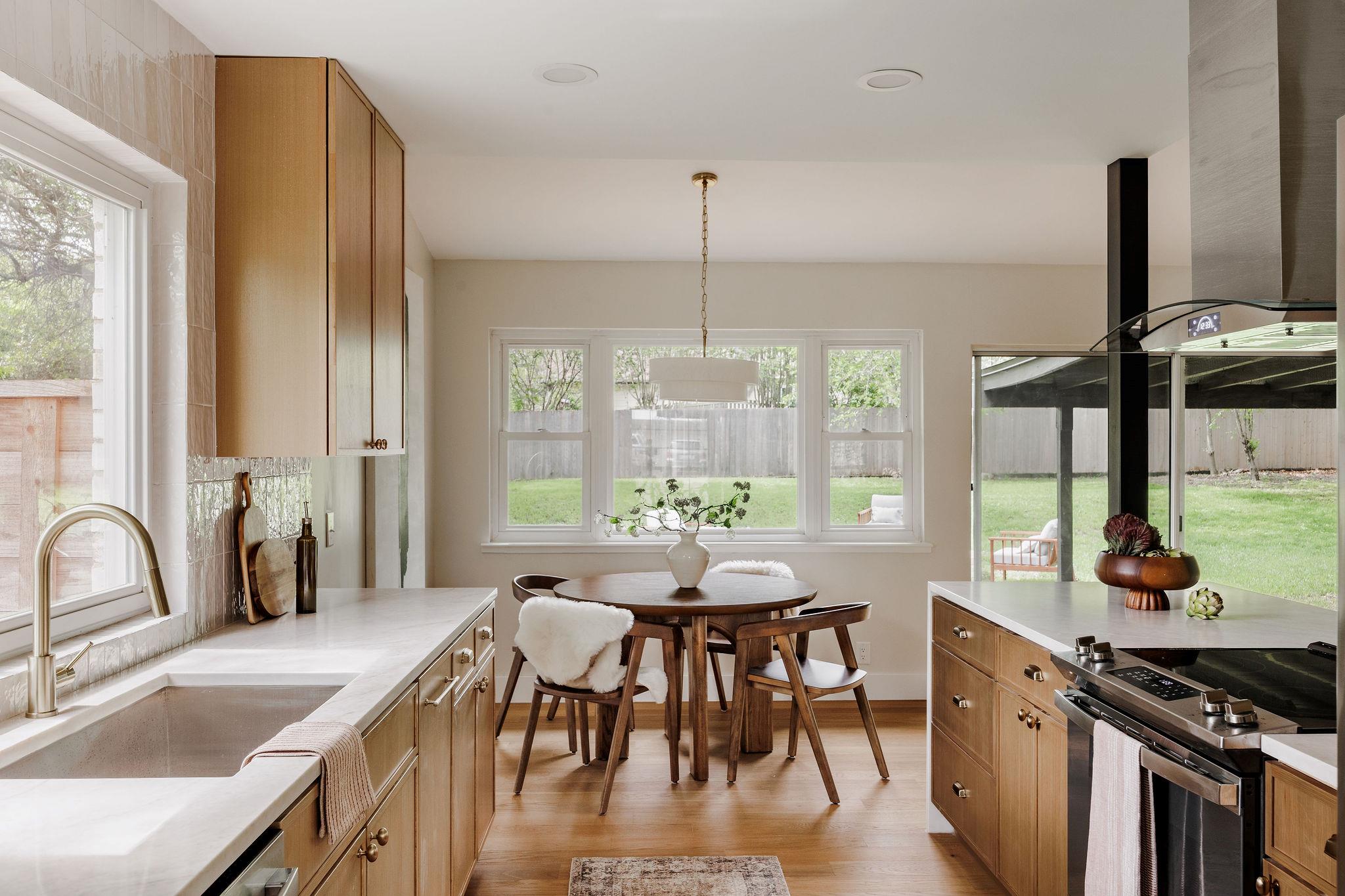 2401 Vassal Dr, Austin, TX 78748