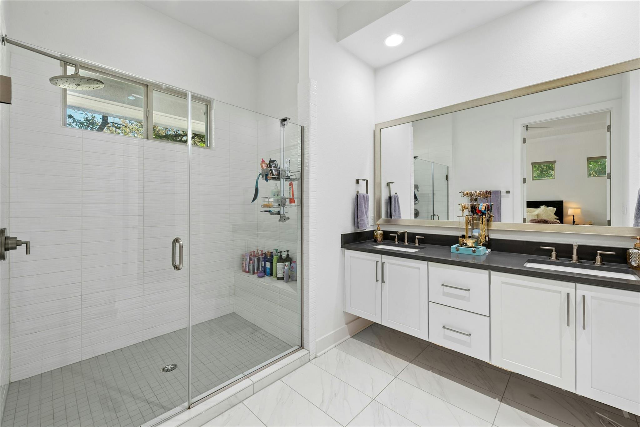 404 W Alpine Rd # 17, Austin, TX 78704