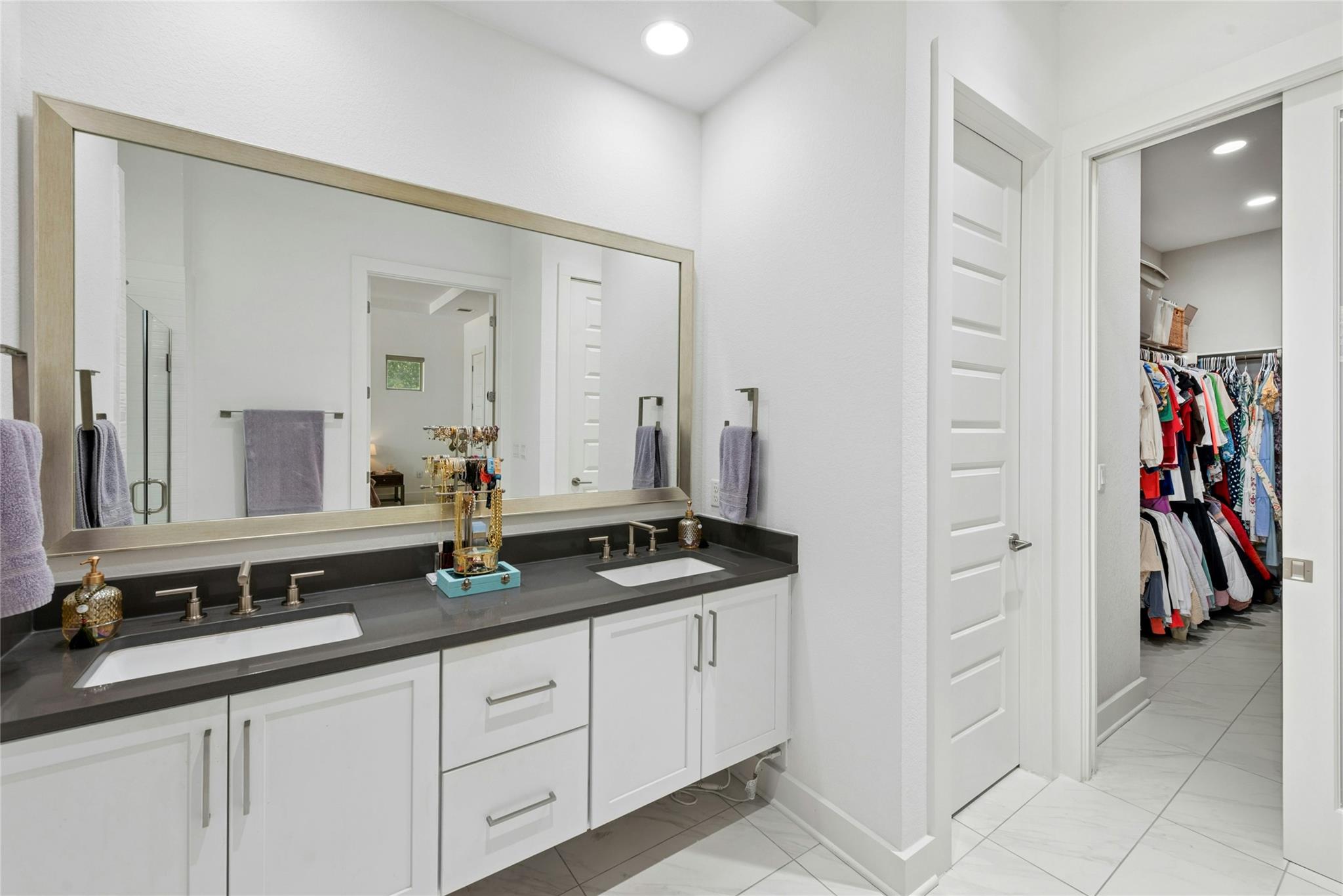 404 W Alpine Rd # 17, Austin, TX 78704