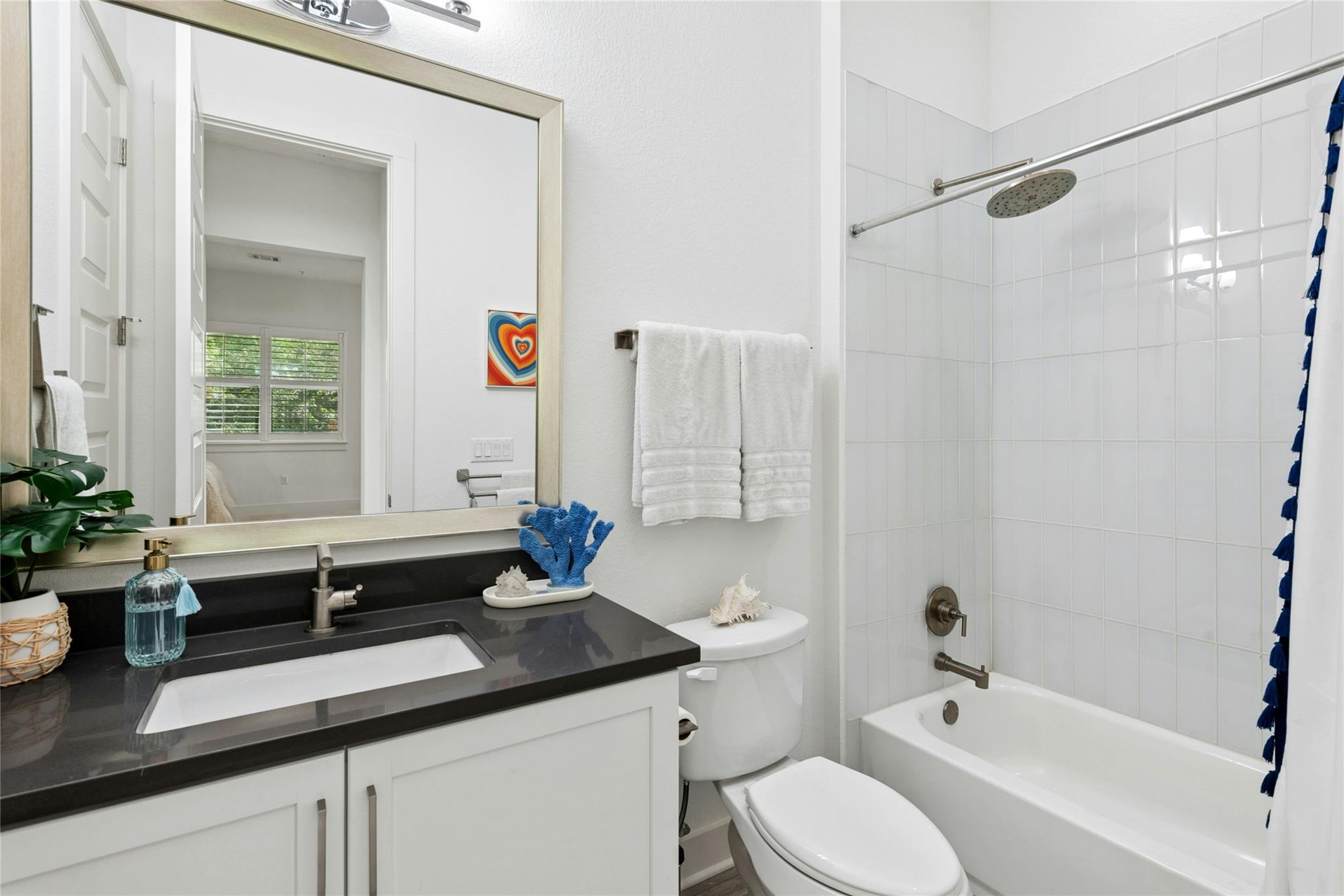 404 W Alpine Rd # 17, Austin, TX 78704