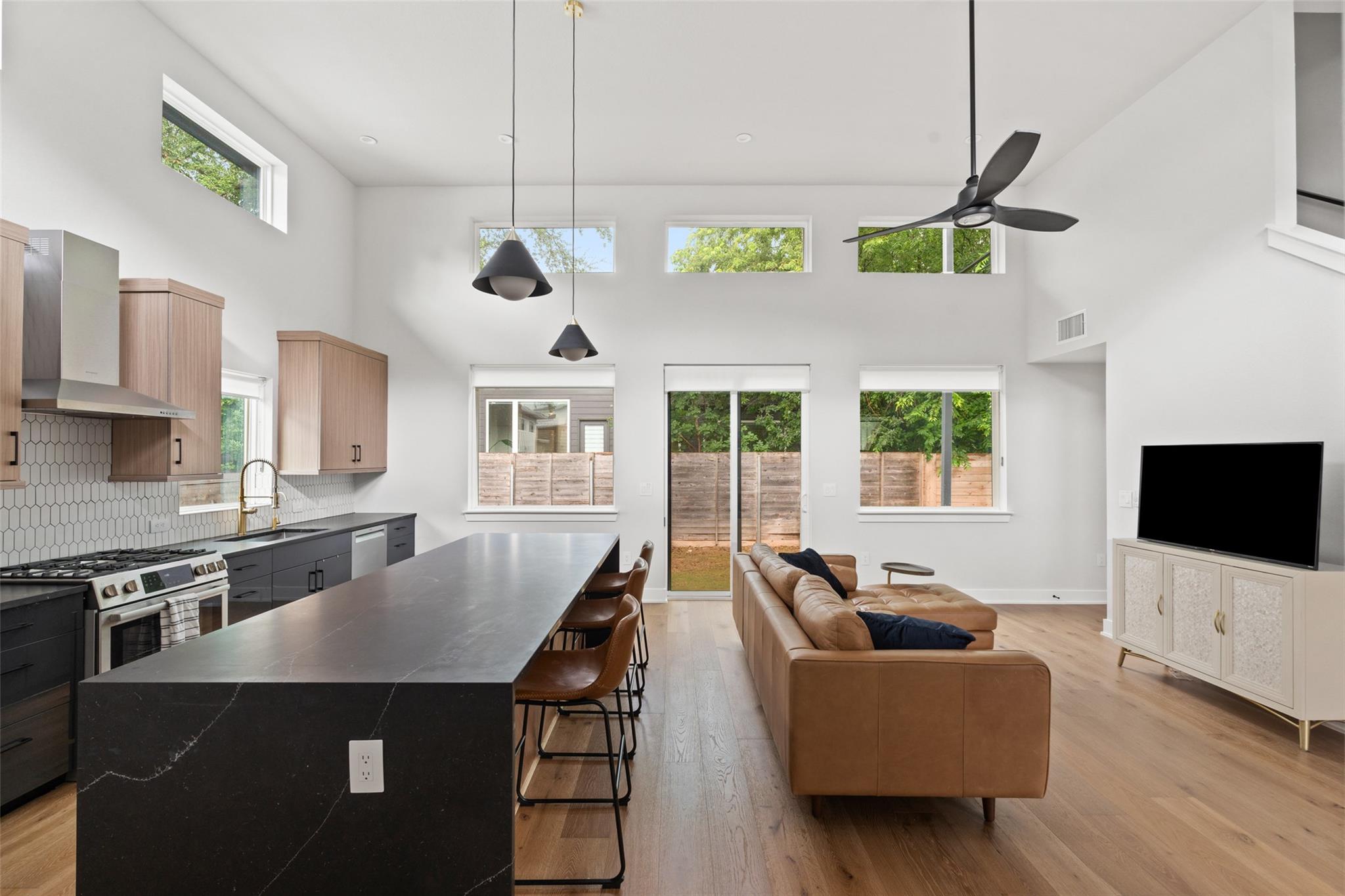 2713 Stacy Ln # 2, Austin, TX 78704