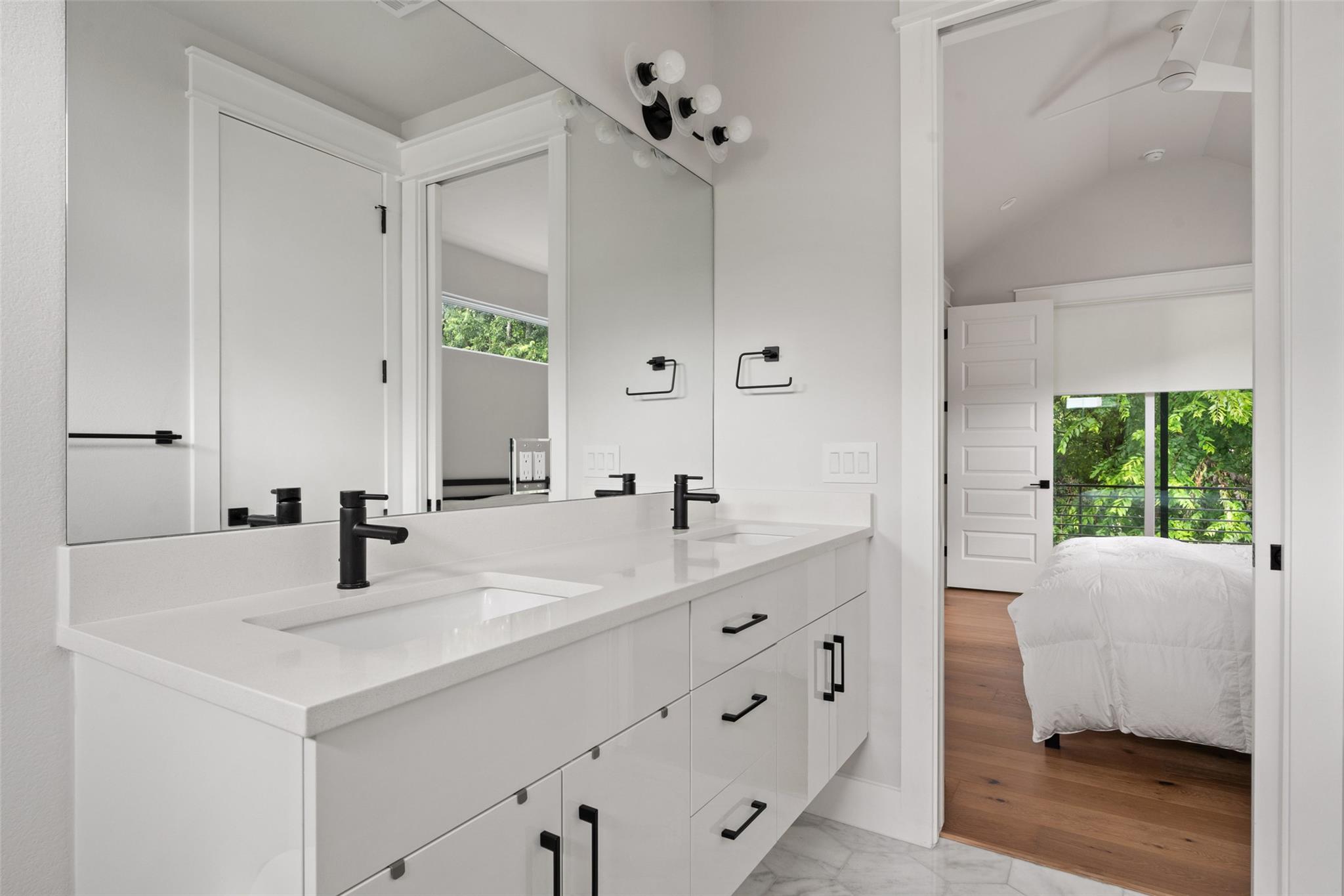 2713 Stacy Ln # 2, Austin, TX 78704