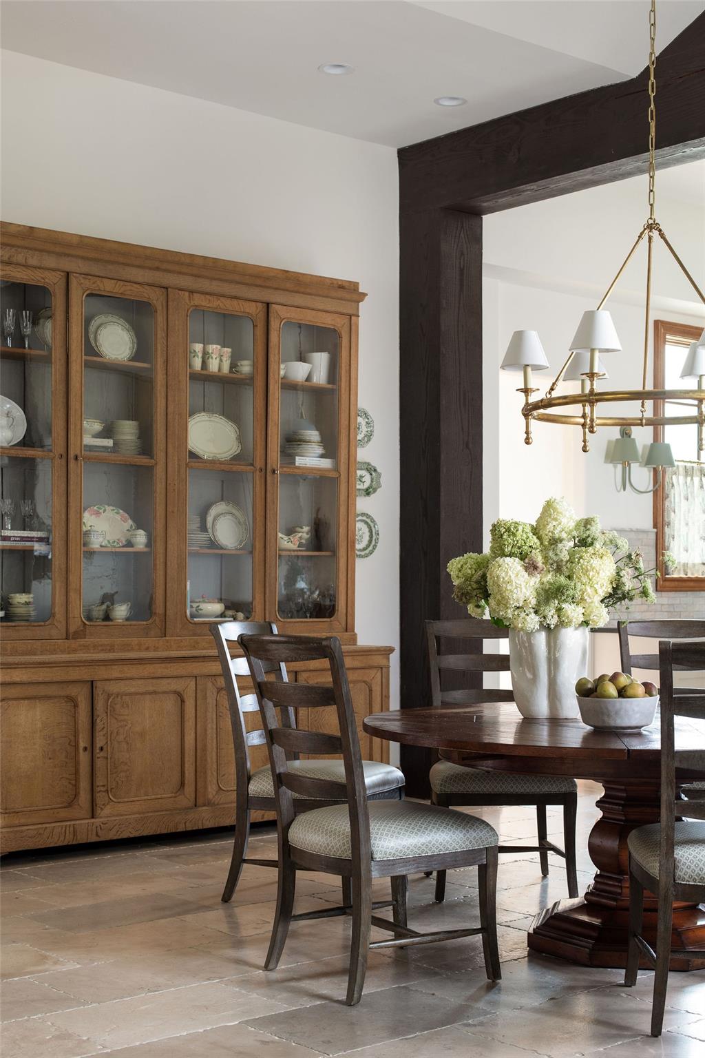 600 Logans Ln, Austin, TX 78746