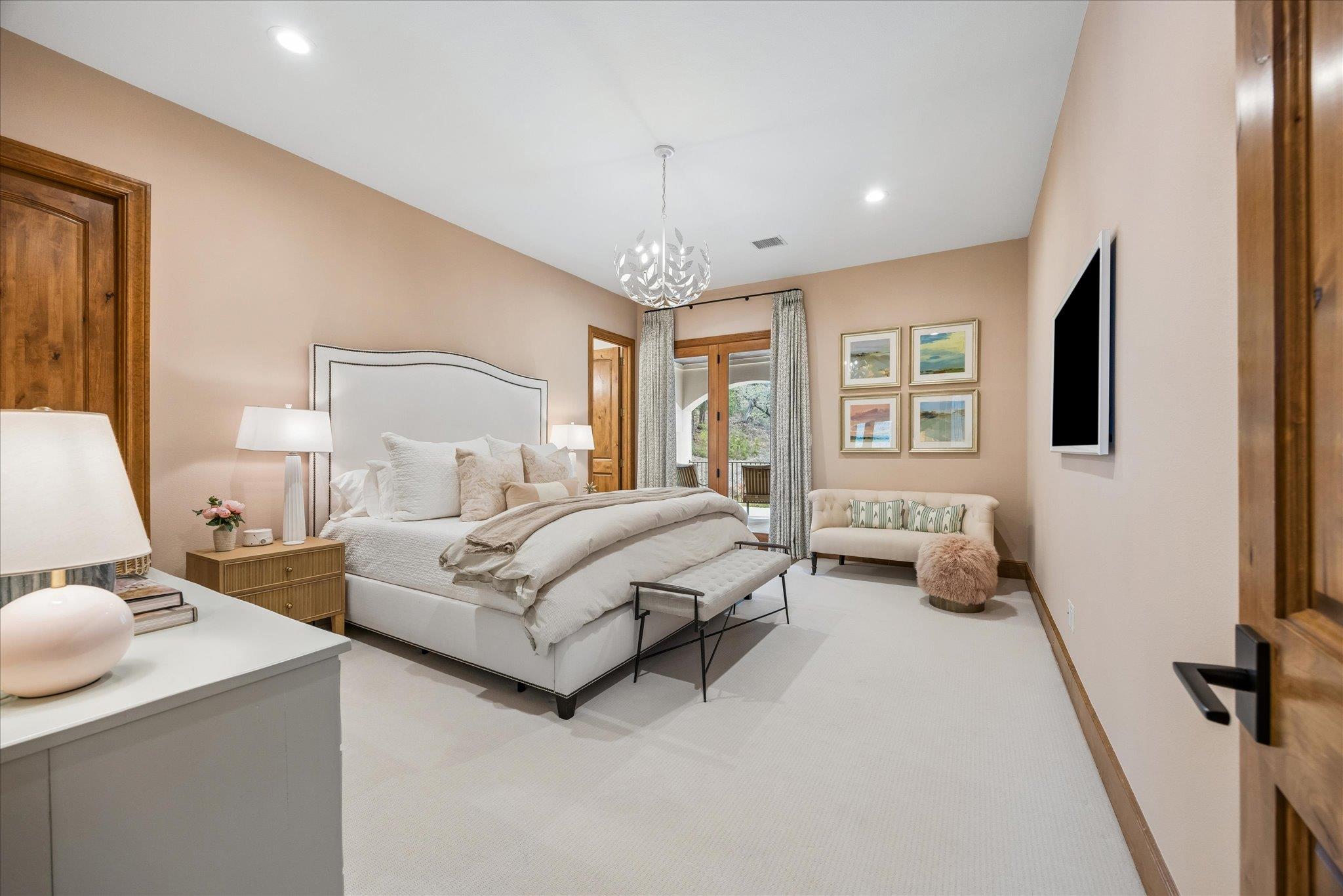 600 Logans Ln, Austin, TX 78746