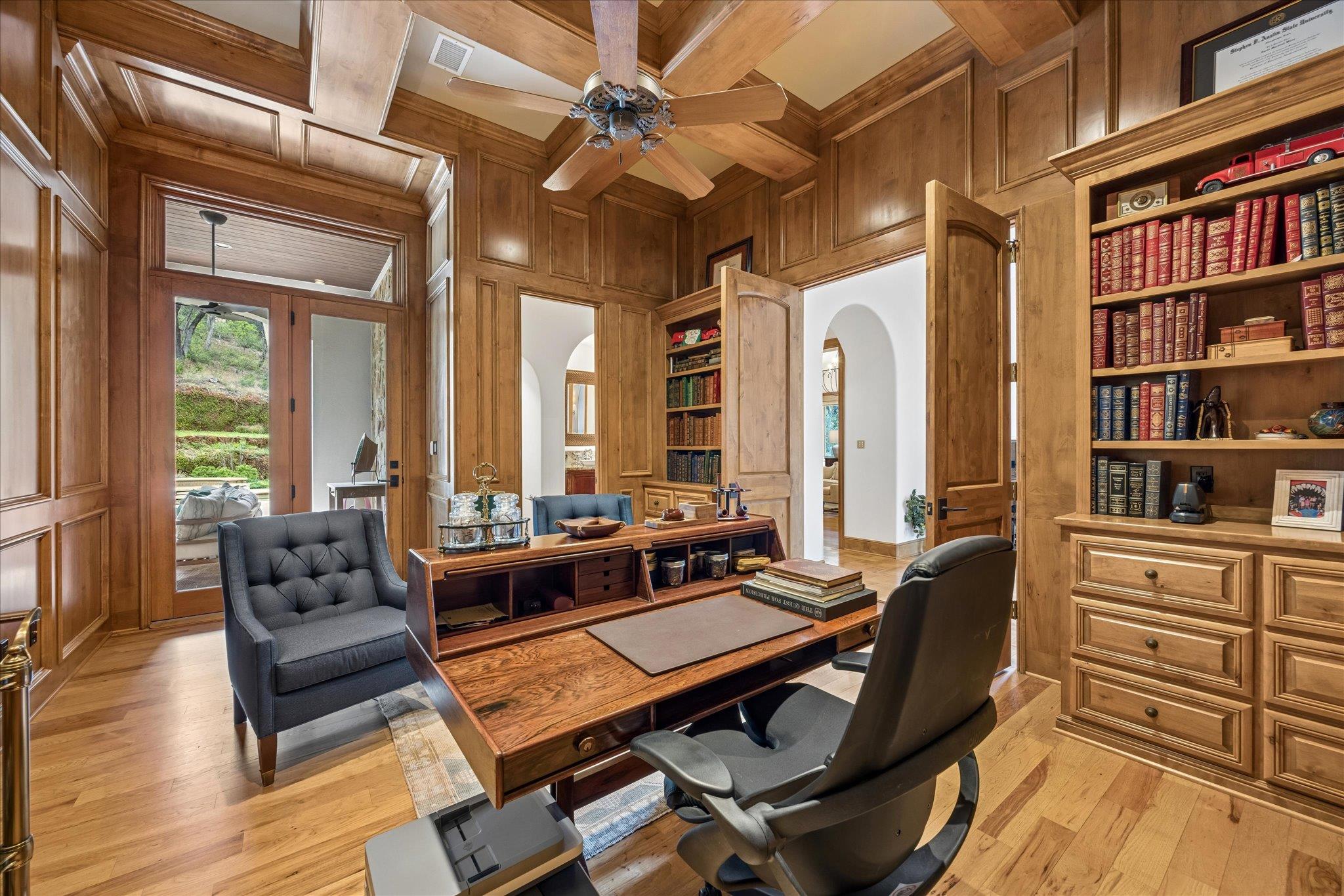 600 Logans Ln, Austin, TX 78746