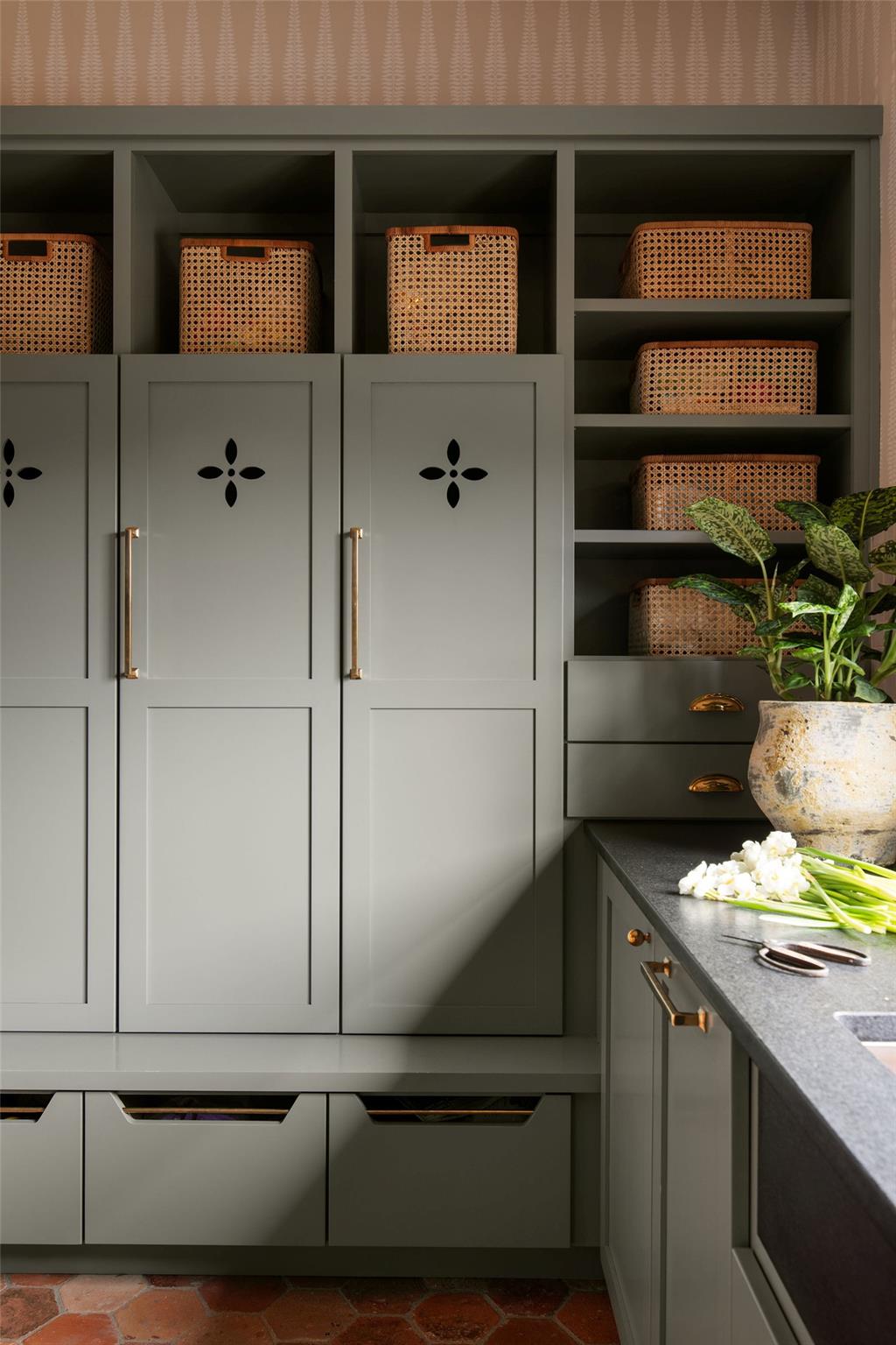 600 Logans Ln, Austin, TX 78746