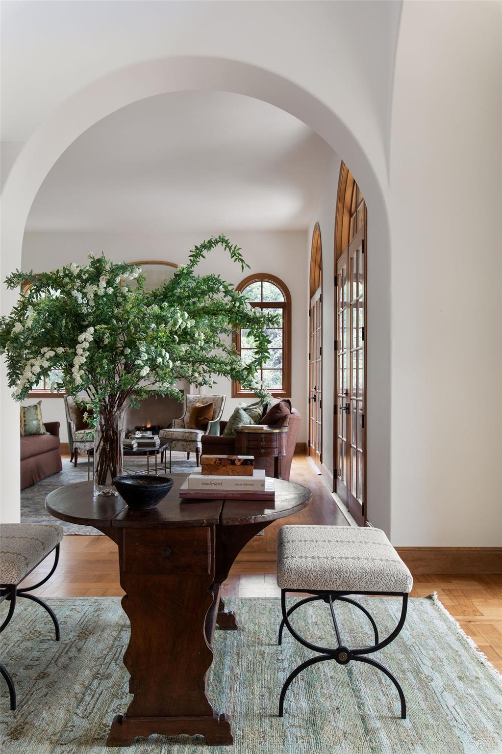 600 Logans Ln, Austin, TX 78746