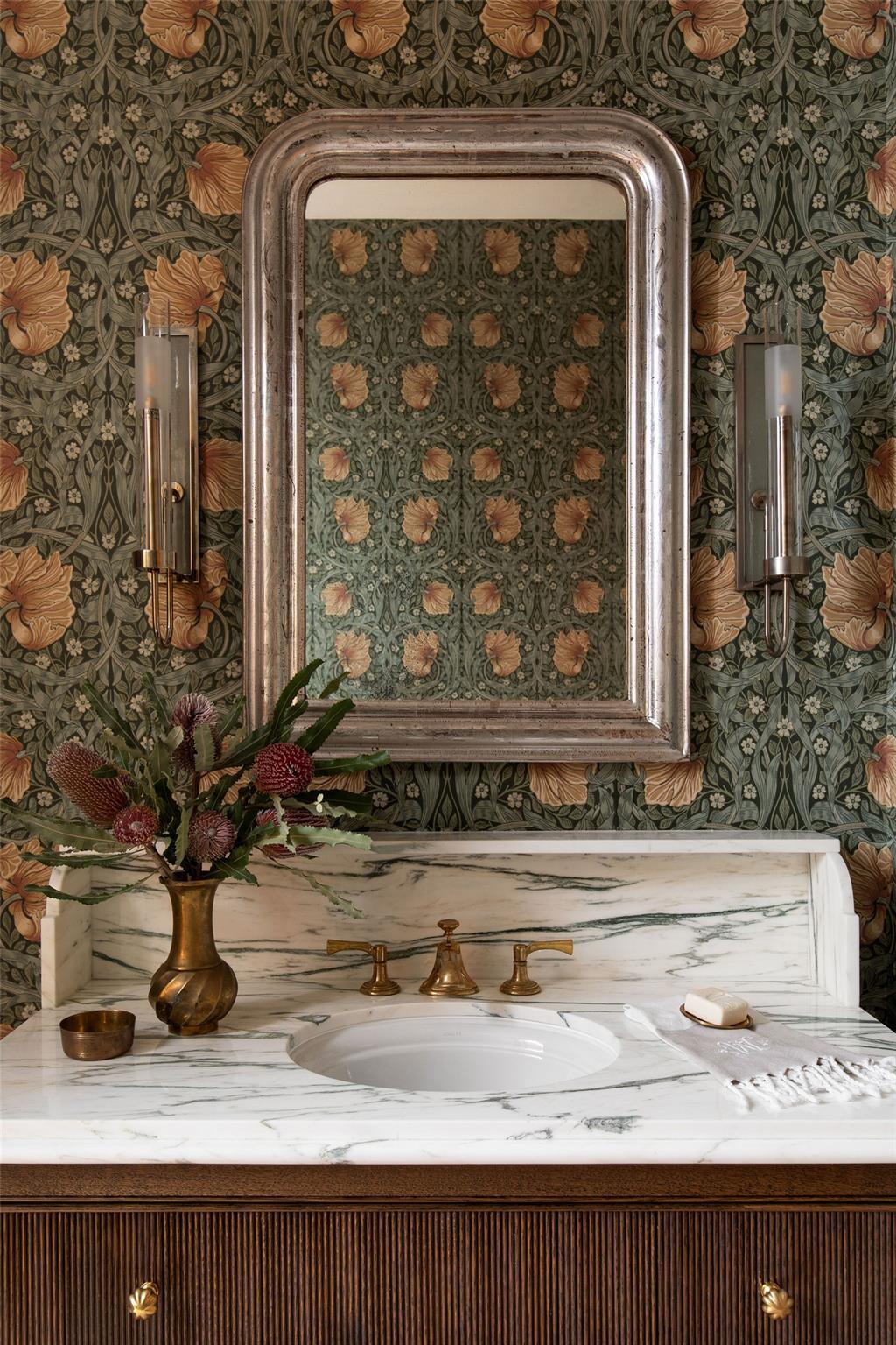 600 Logans Ln, Austin, TX 78746