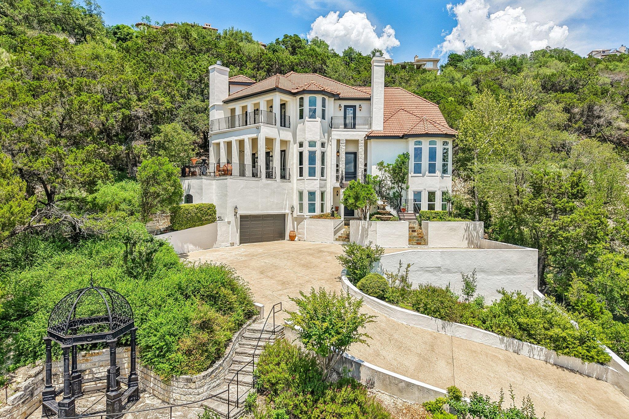 14004 Skyline Dr, Austin, TX 78732