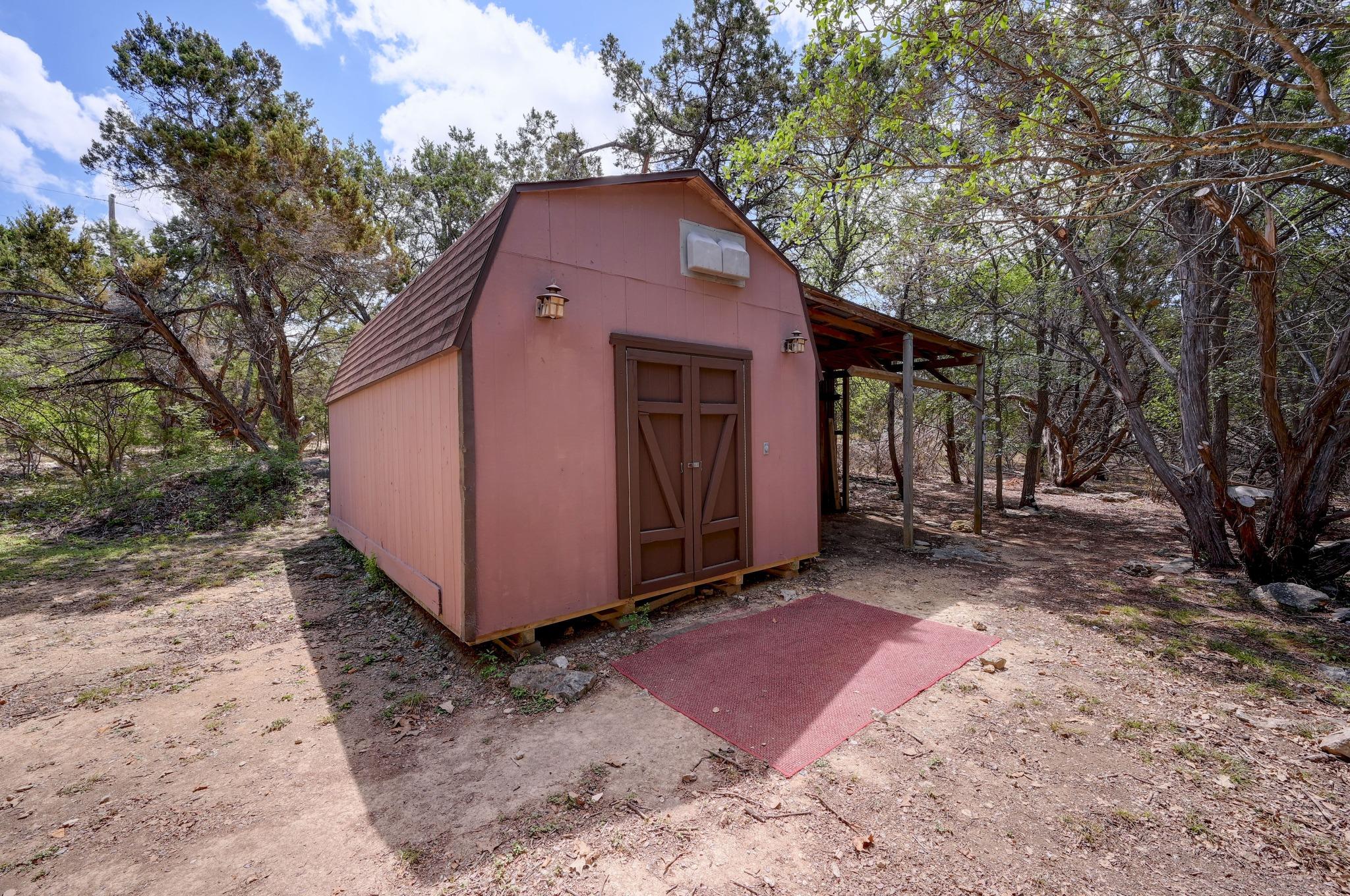 900 Box Canyon Rd, Wimberley, TX 78676