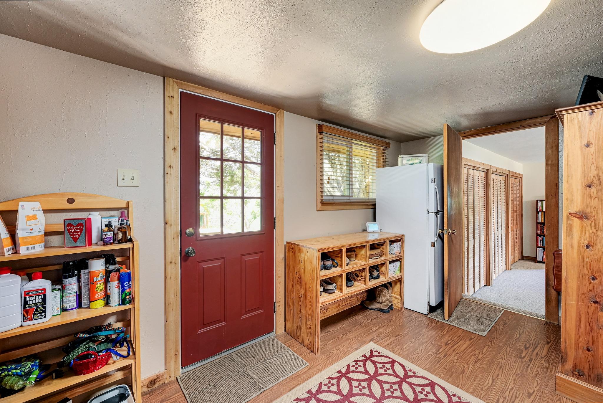 900 Box Canyon Rd, Wimberley, TX 78676