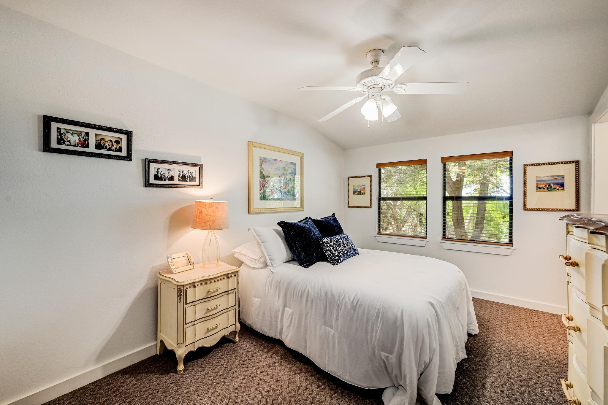 900 Box Canyon Rd, Wimberley, TX 78676