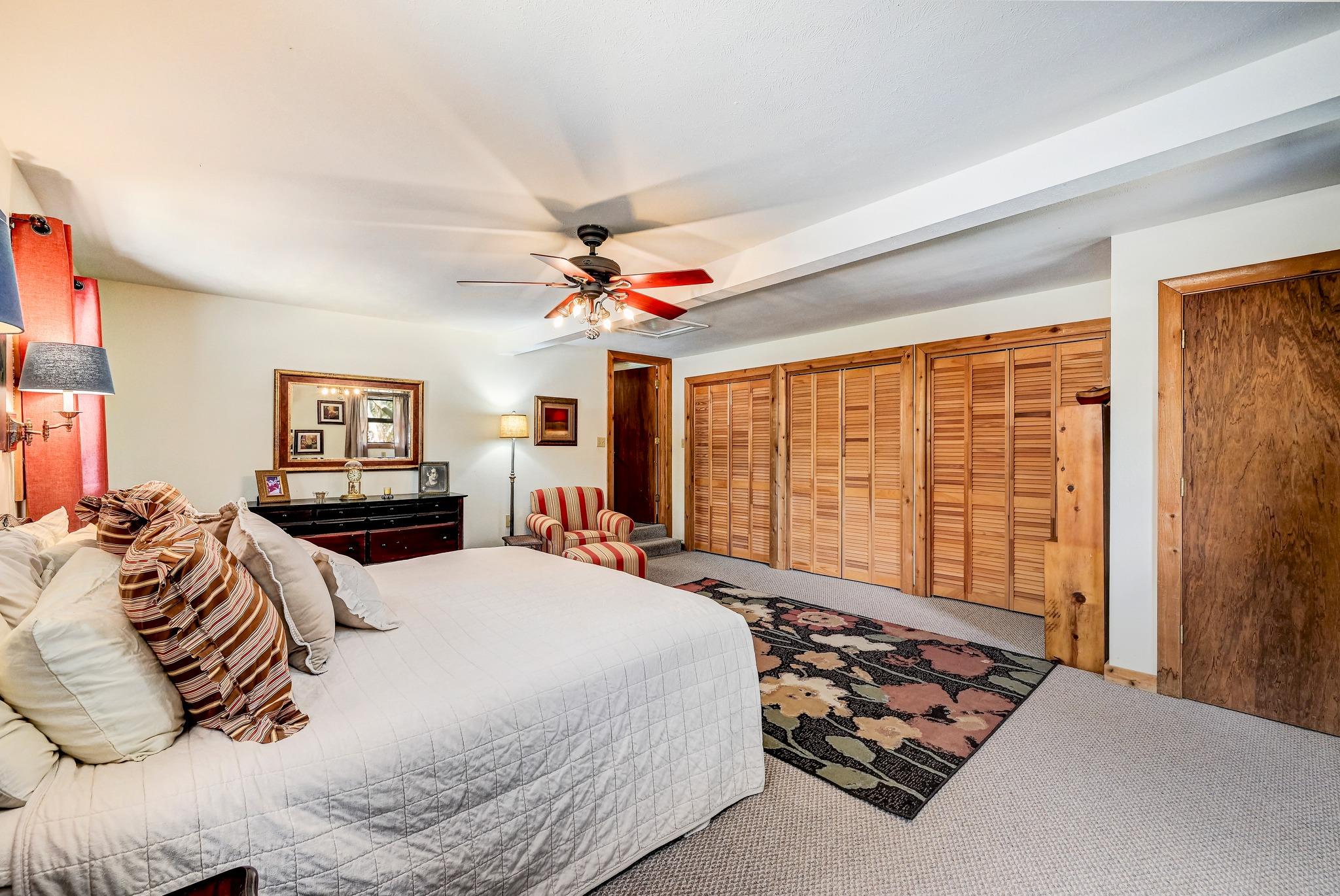 900 Box Canyon Rd, Wimberley, TX 78676